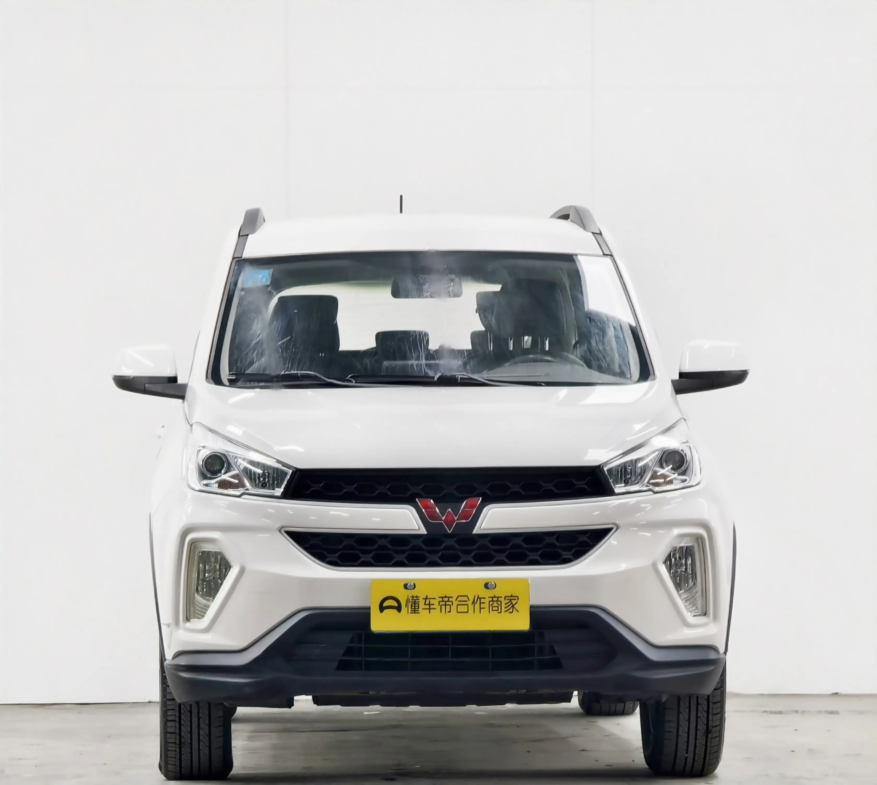 Wuling Hongguang S3  из Китая