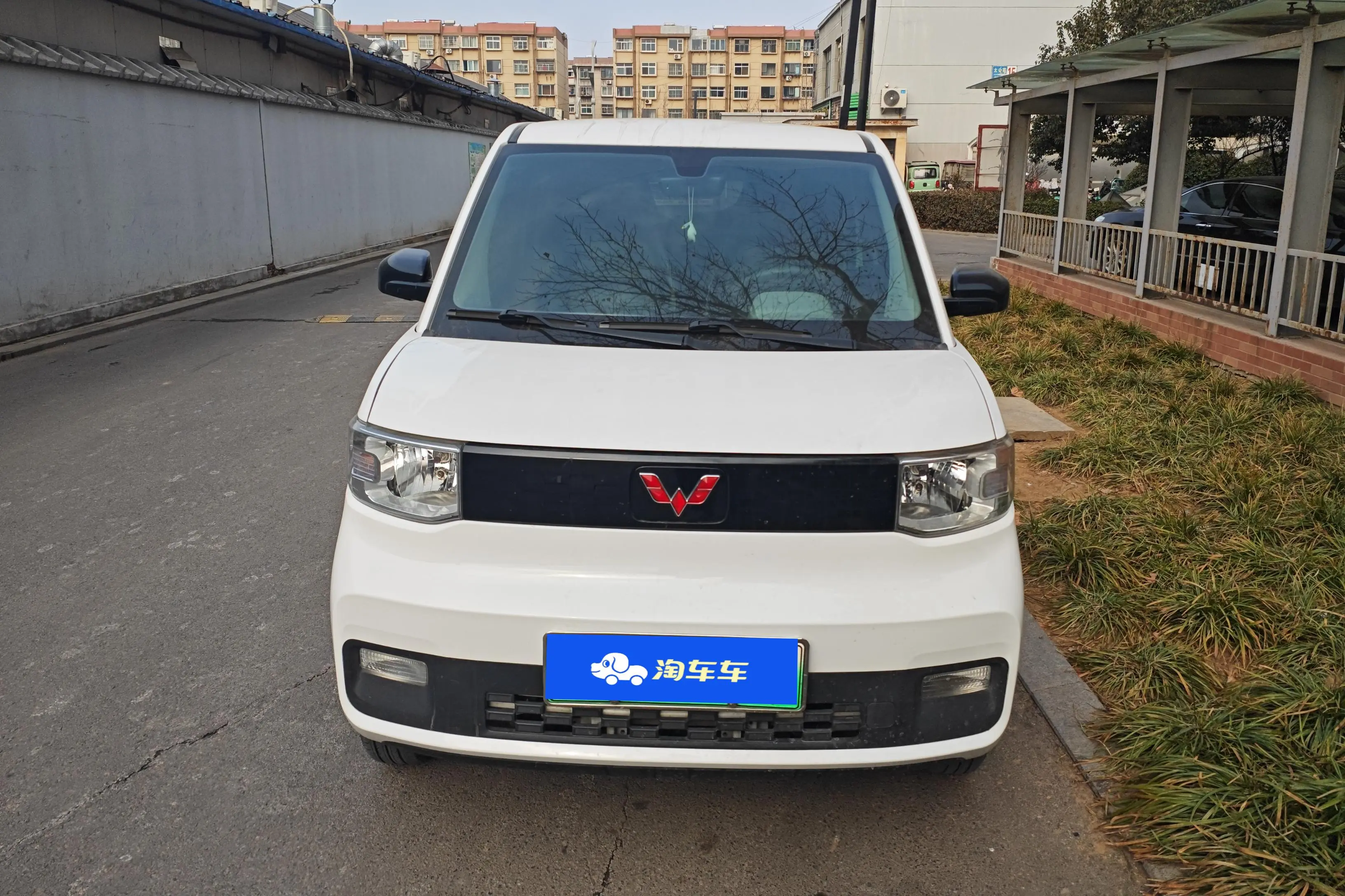 Wuling Hongguang MINIEV  из Китая