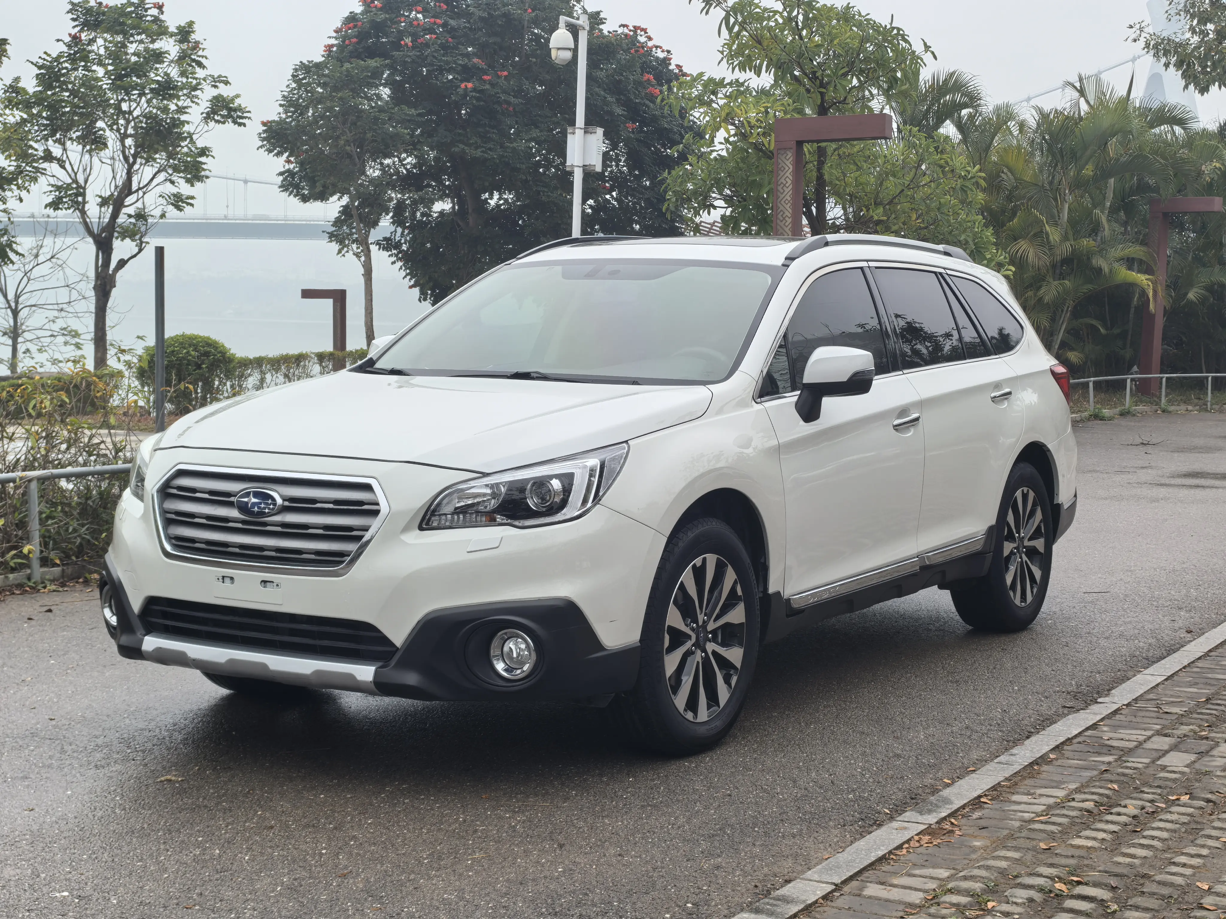Subaru Outback  из Китая