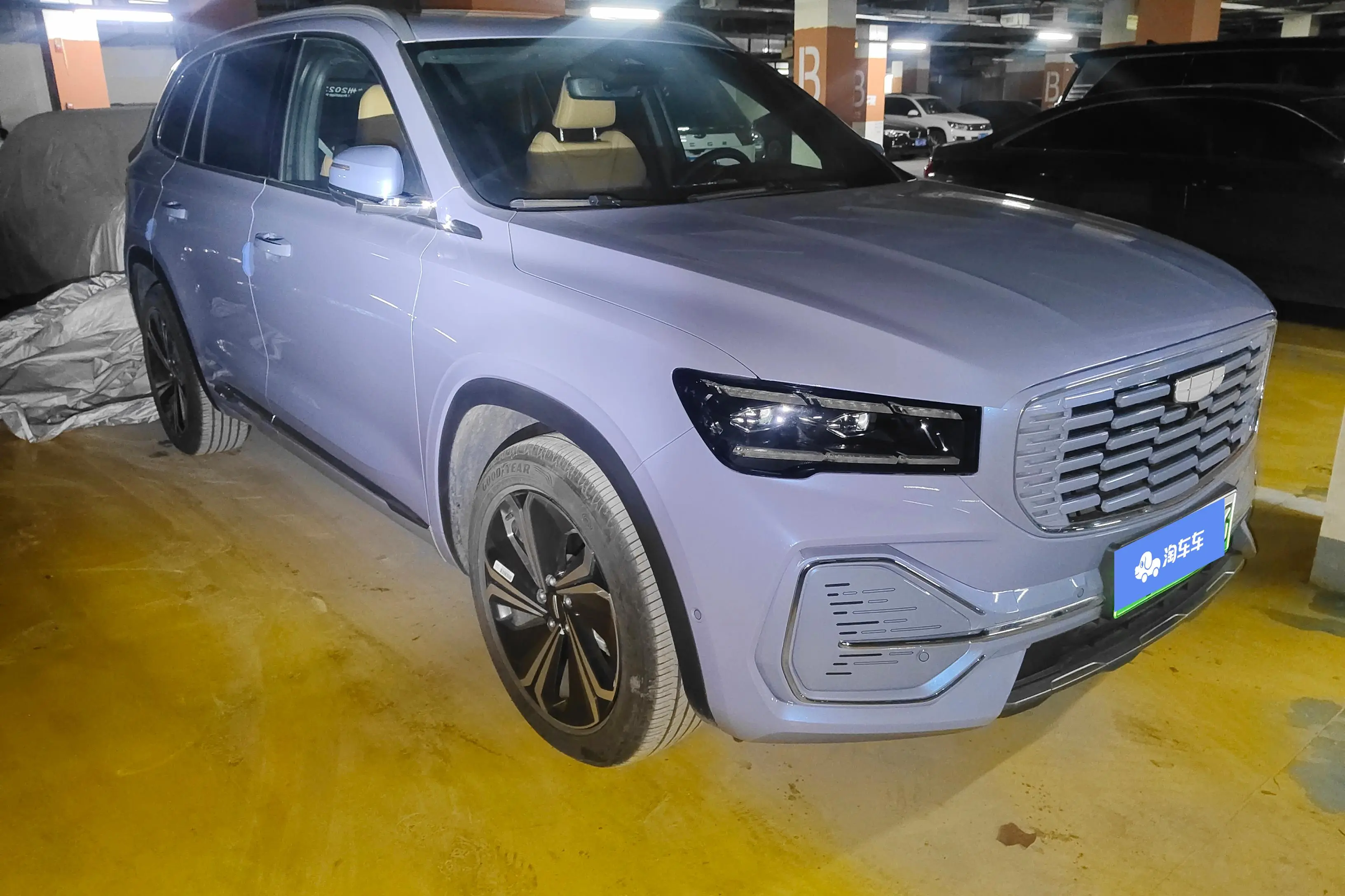 Geely Monjaro (extended range electric version) (Xingyue L extended range electric version)  из Китая