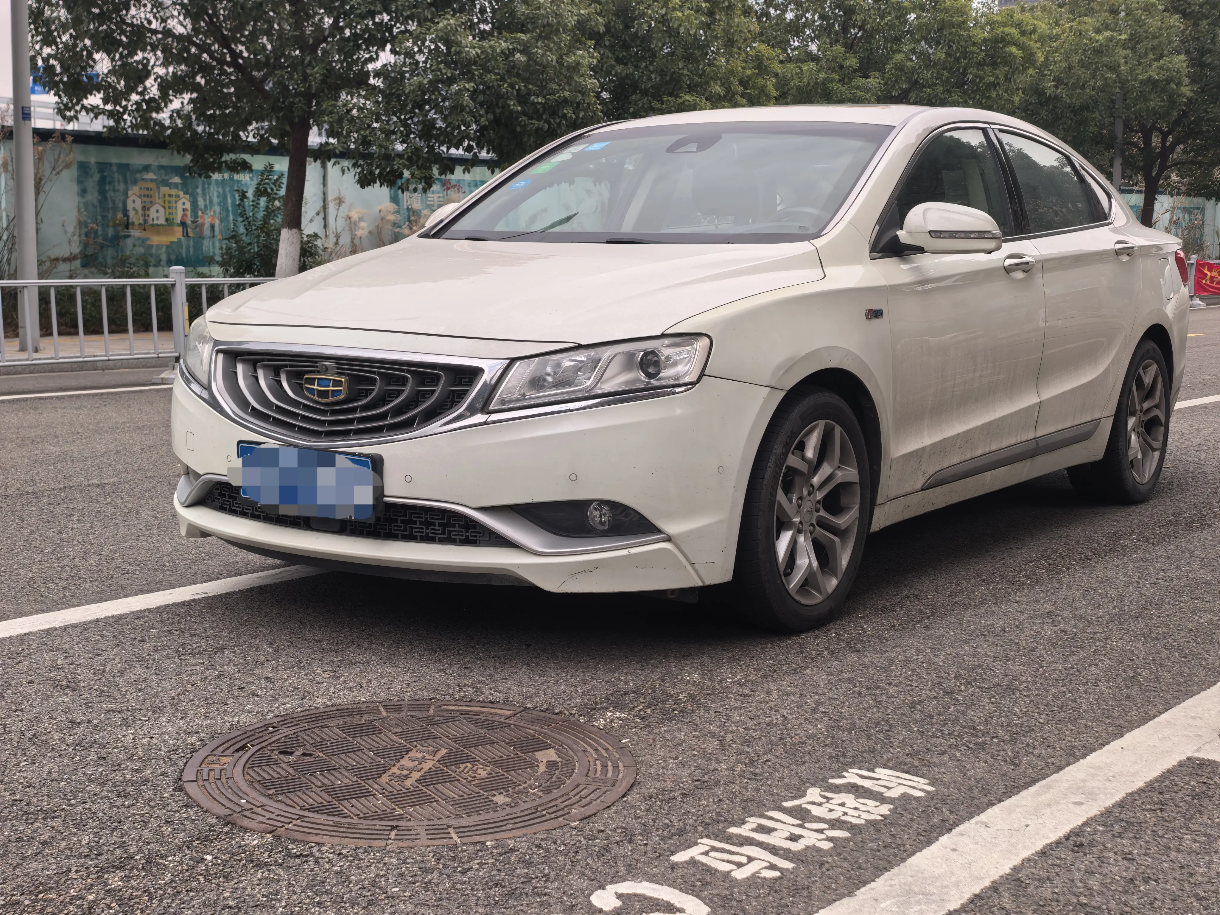 Geely Borui  из Китая