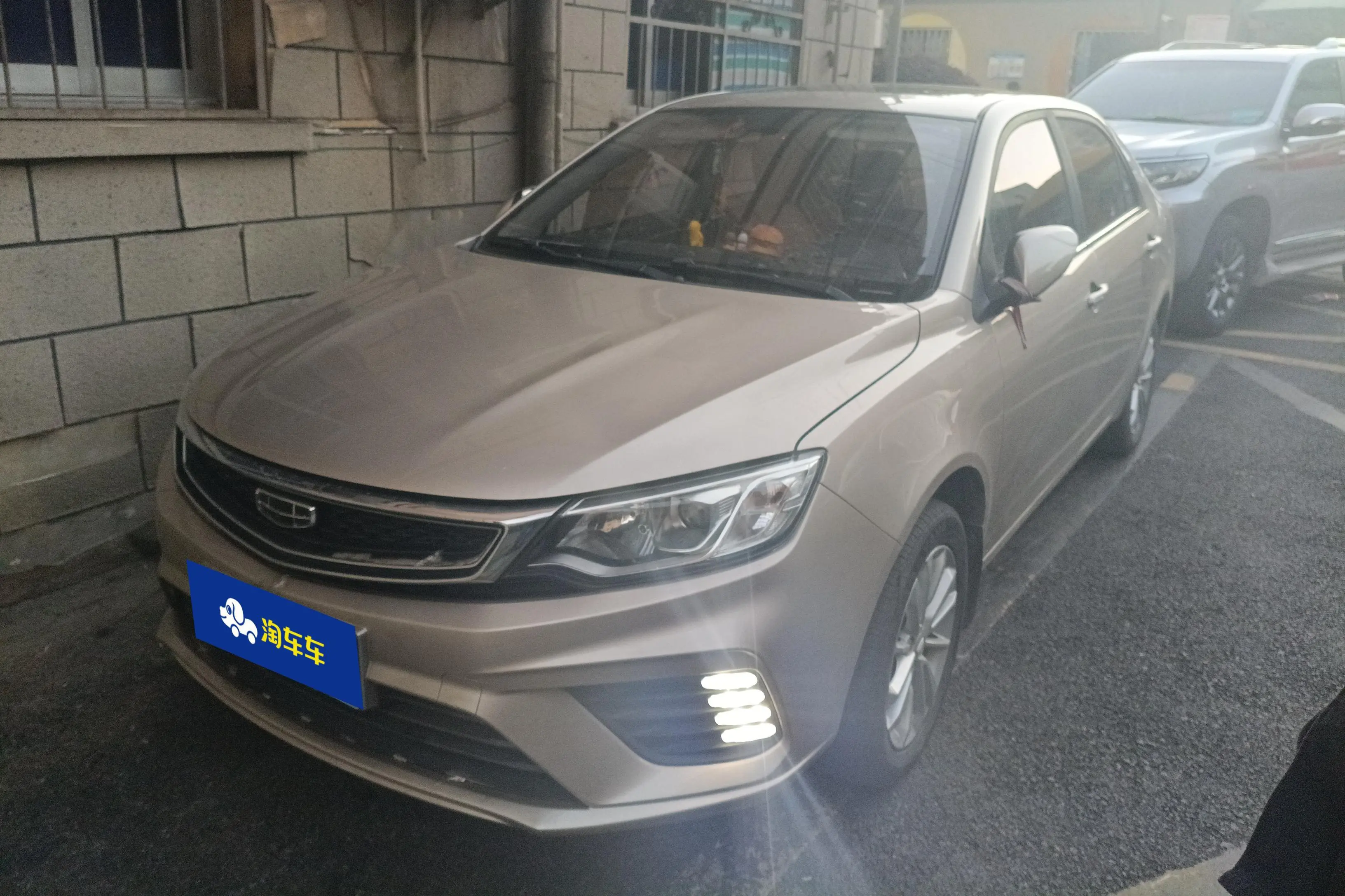 Geely Vision  из Китая
