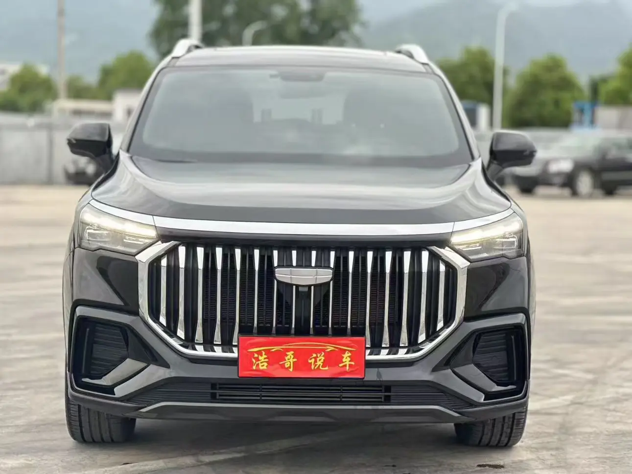 Geely Haoyue L  из Китая
