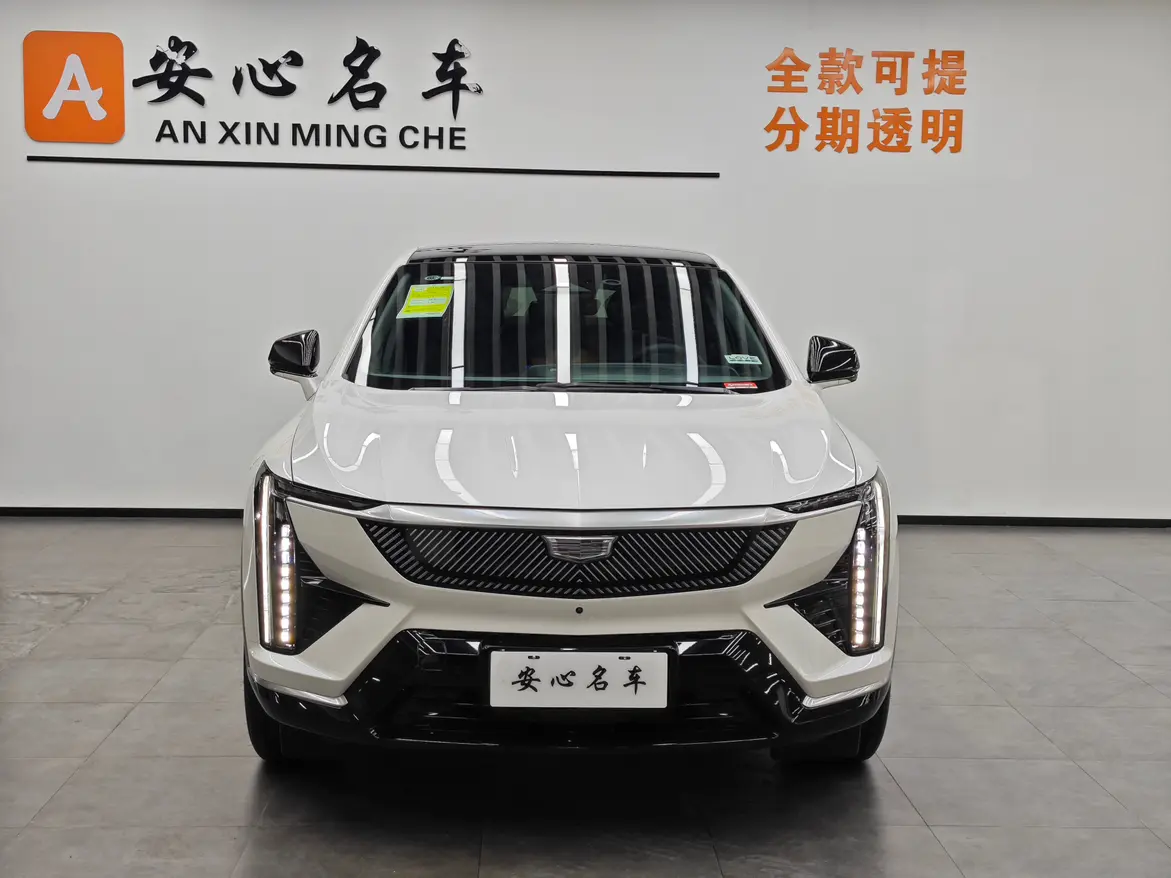 Cadillac IQ Aoge  из Китая