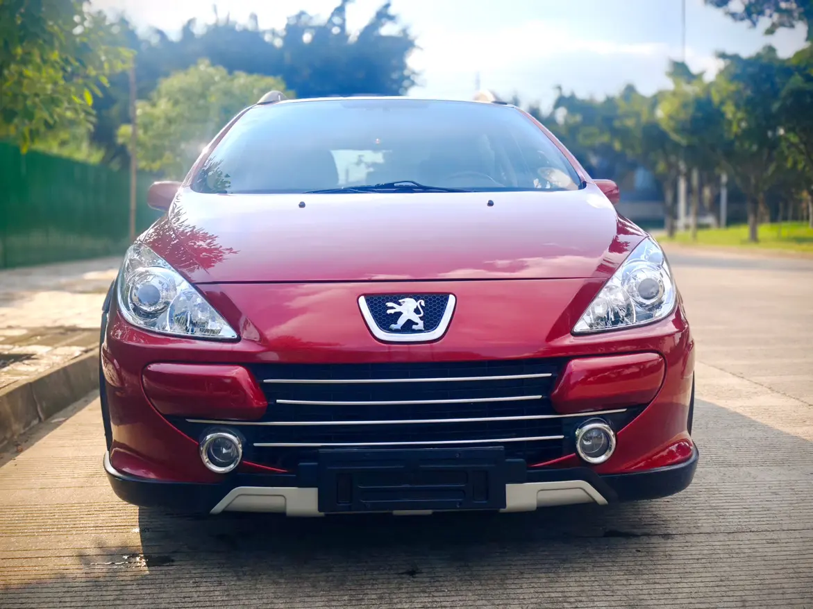 Peugeot 307  из Китая