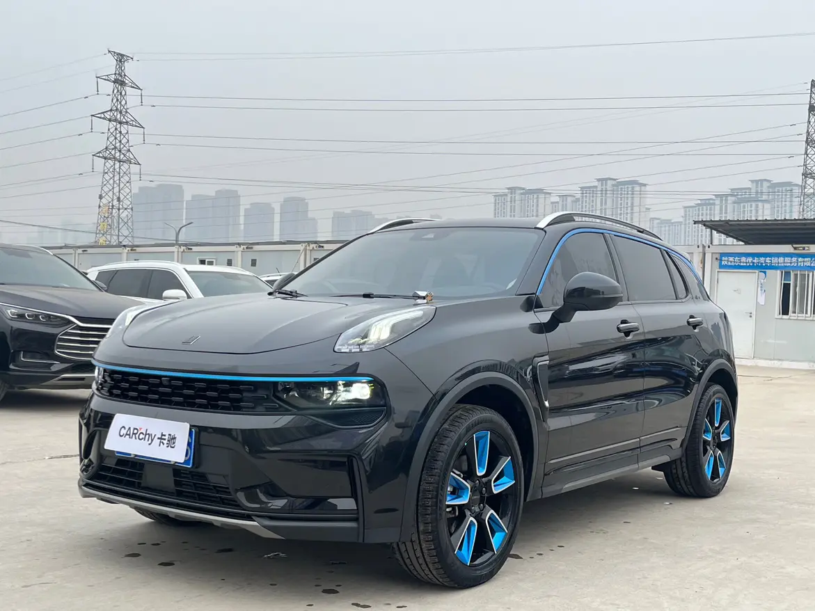 Lynk & Co 01