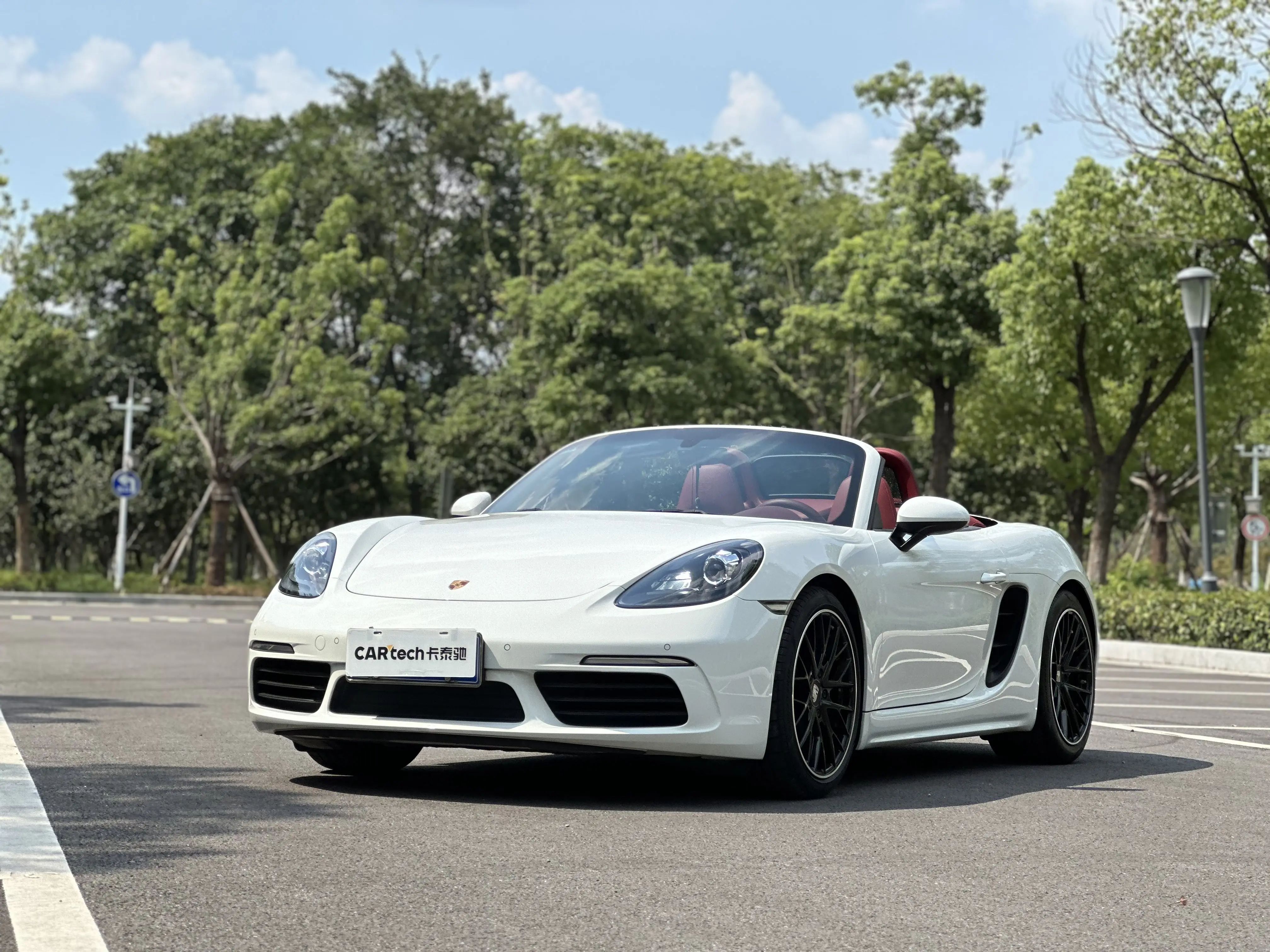 Porsche 718  из Китая