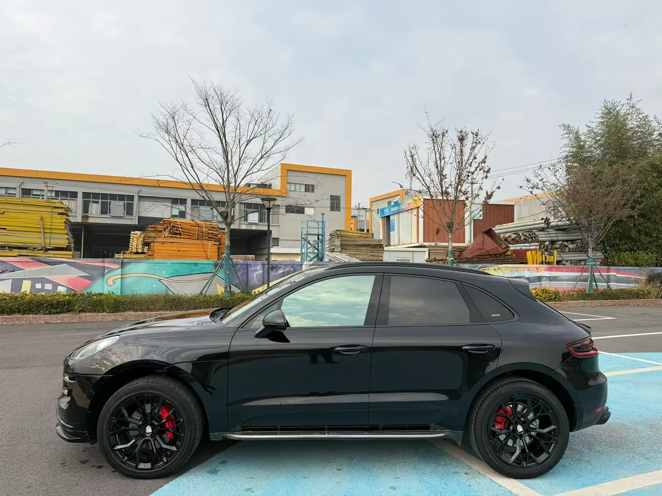 Porsche Macan  из Китая