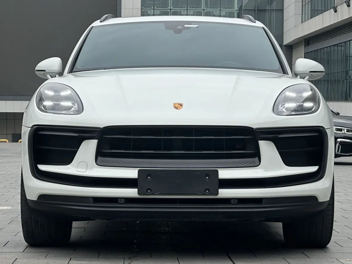 Porsche Macan  из Китая