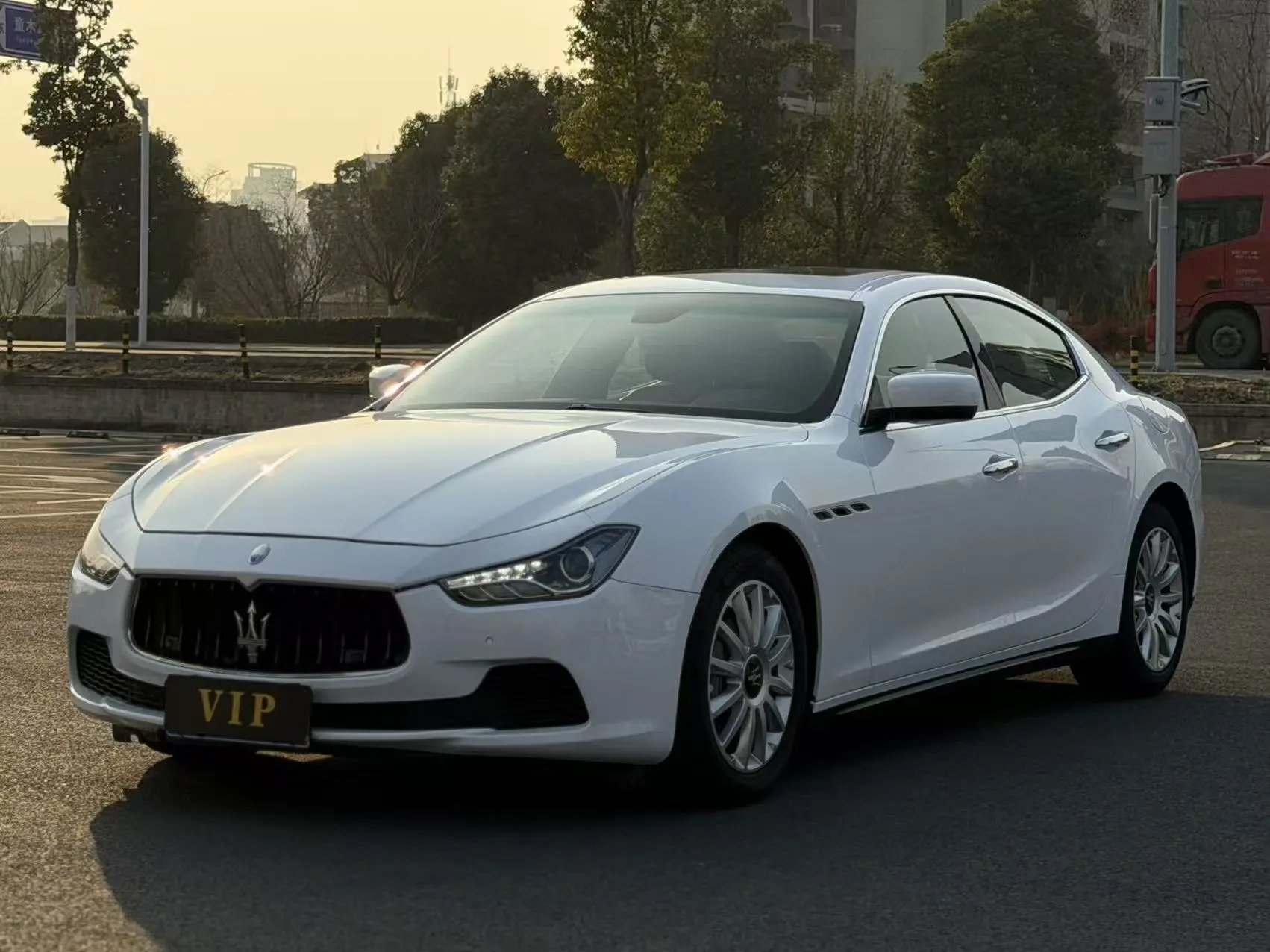 Maserati Ghibli  из Китая