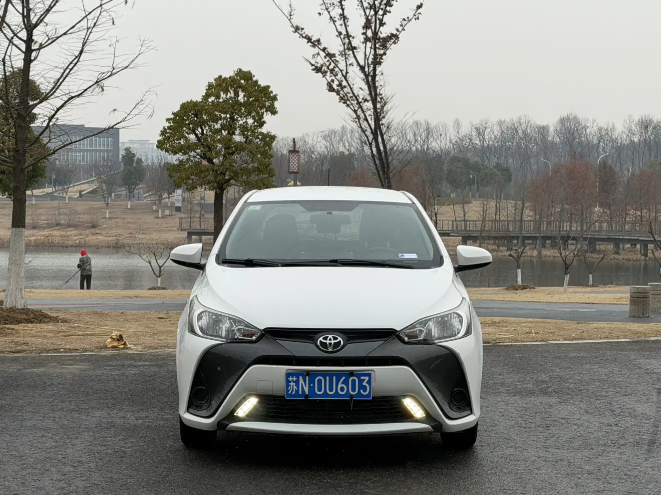 Toyota Yaris L  из Китая