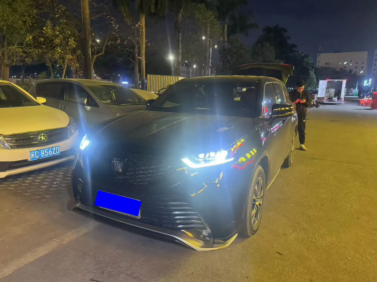 Toyota Crown Kluger  из Китая