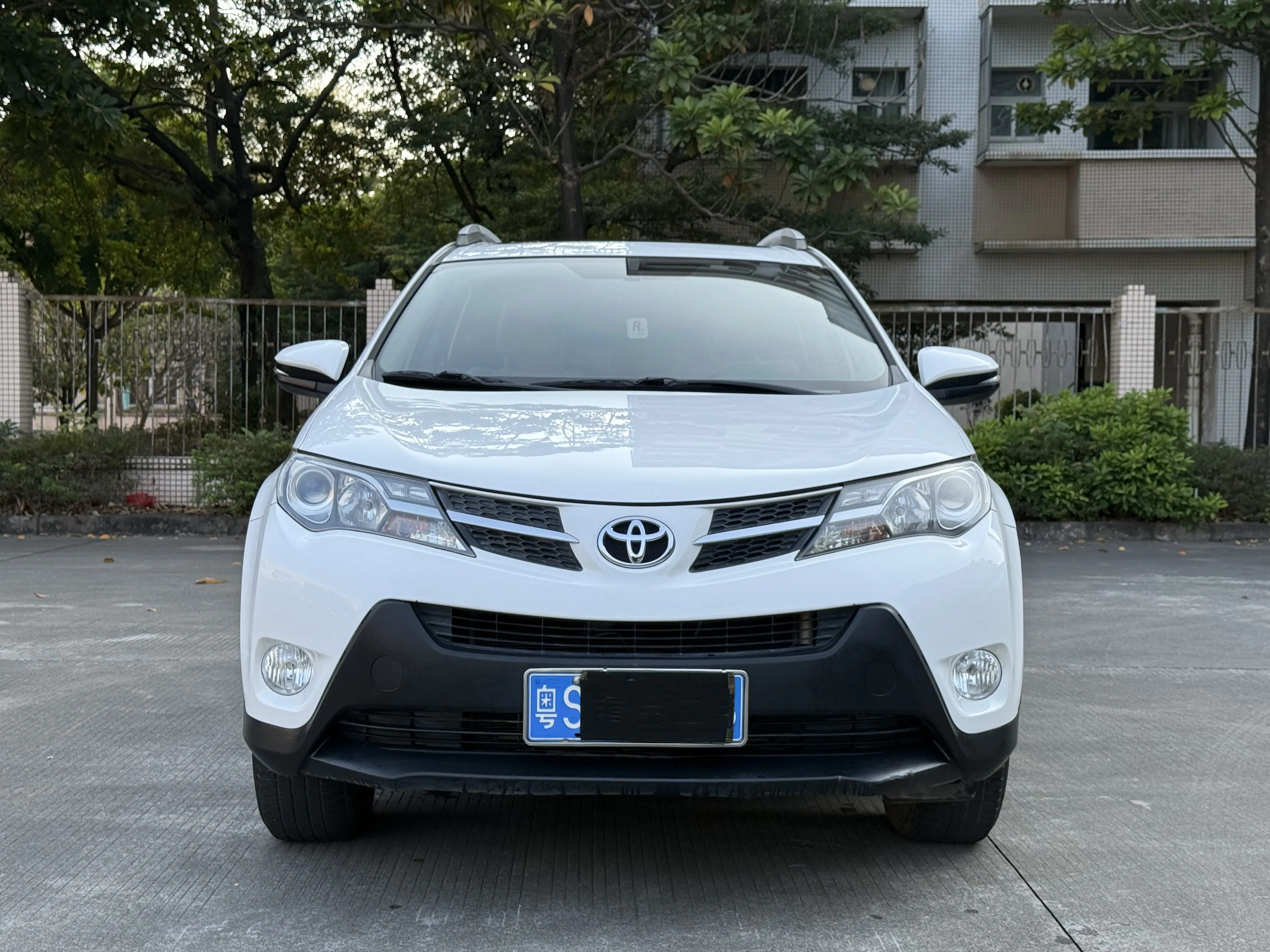 Toyota RAV4  из Китая