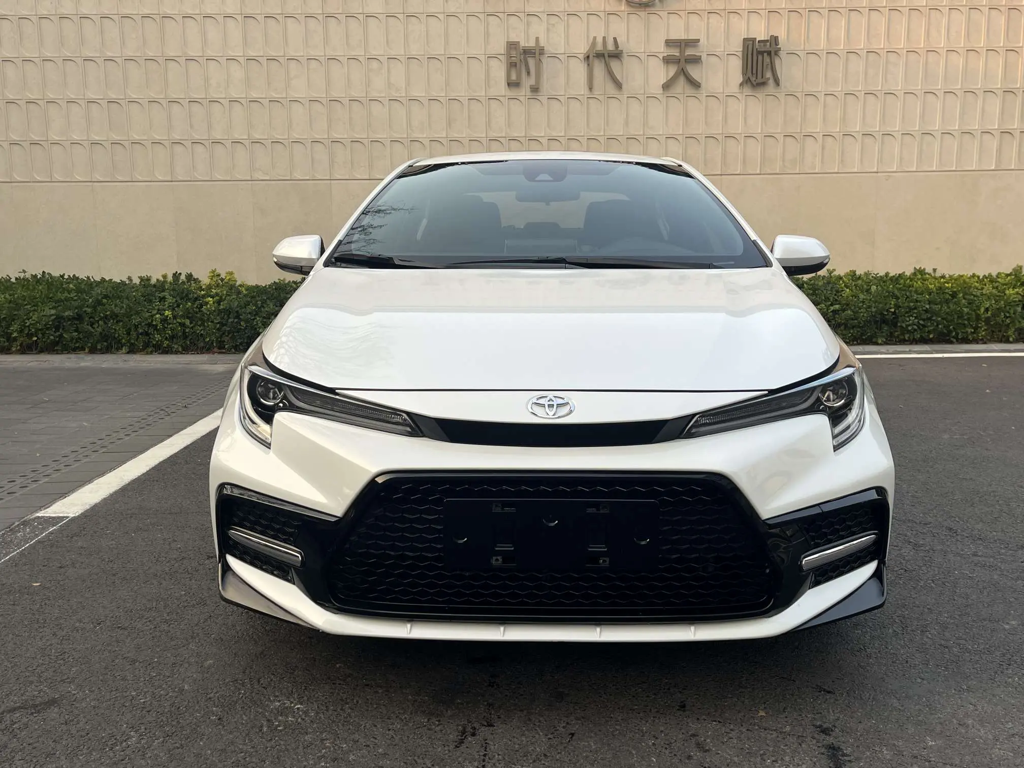 Toyota Levin (Lei Ling)  из Китая