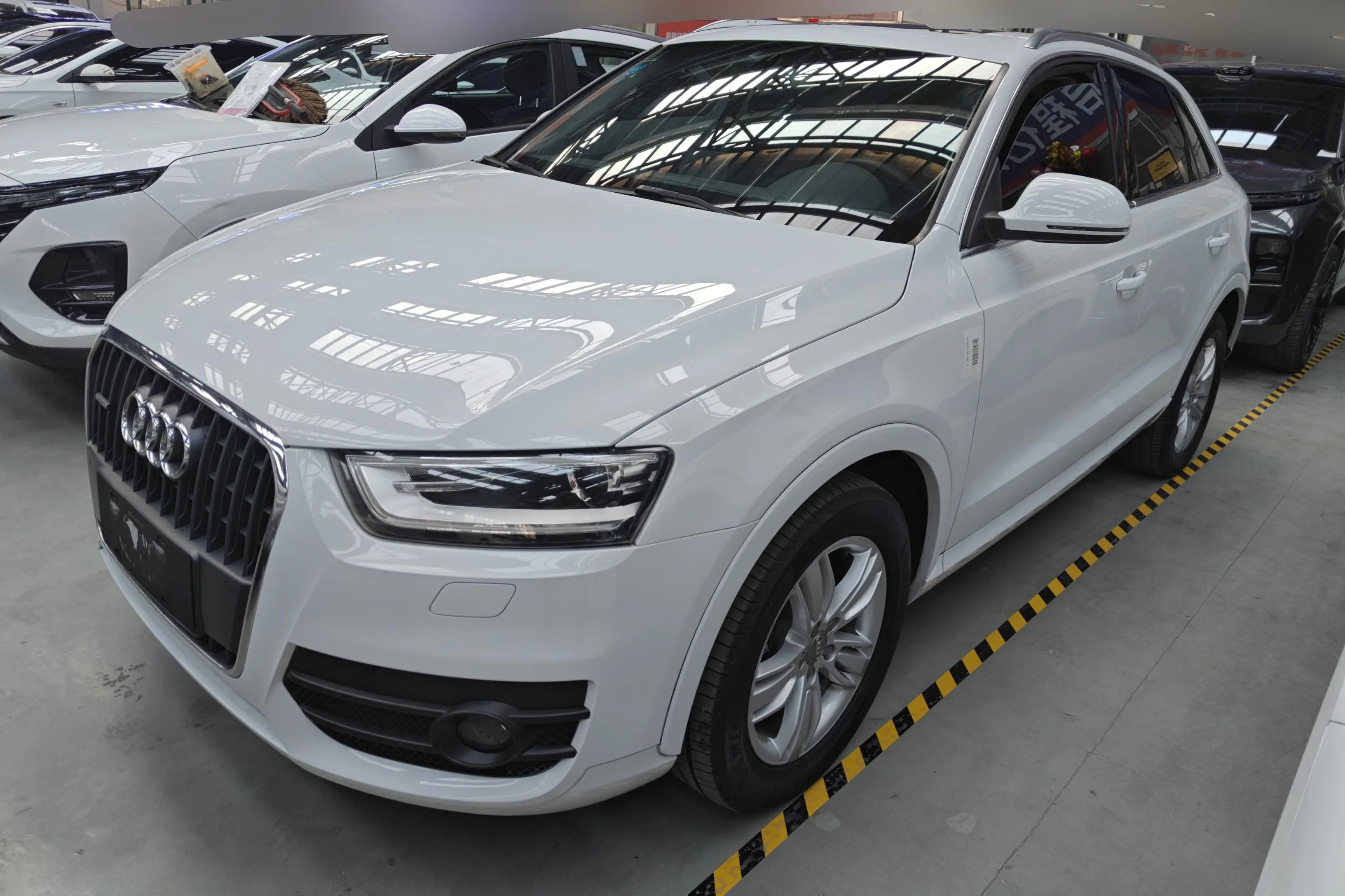 Audi Q3  из Китая