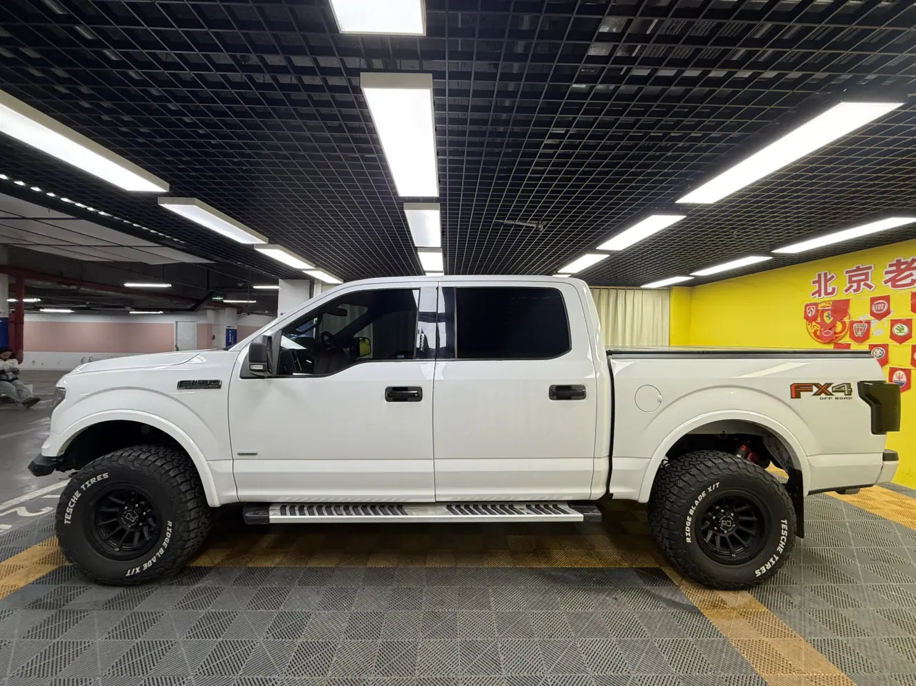Ford F-150 Raptor