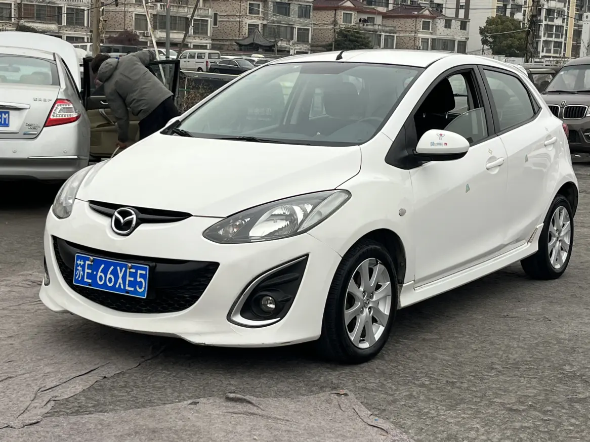 Mazda Mazda2  из Китая