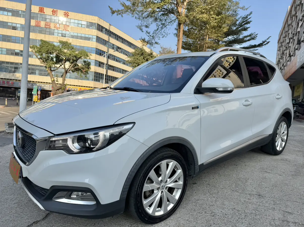 MG ZS  из Китая