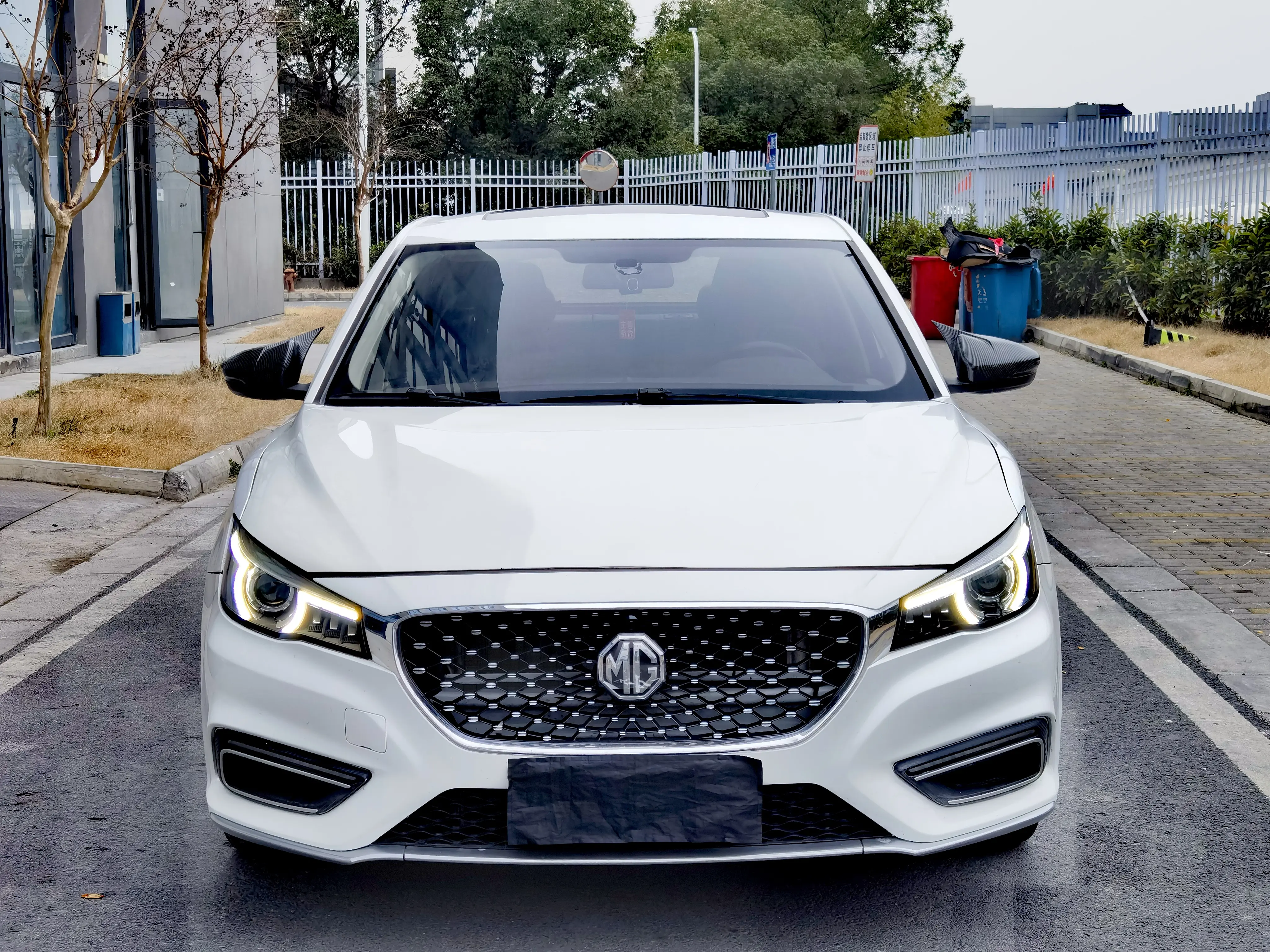 MG 6  из Китая