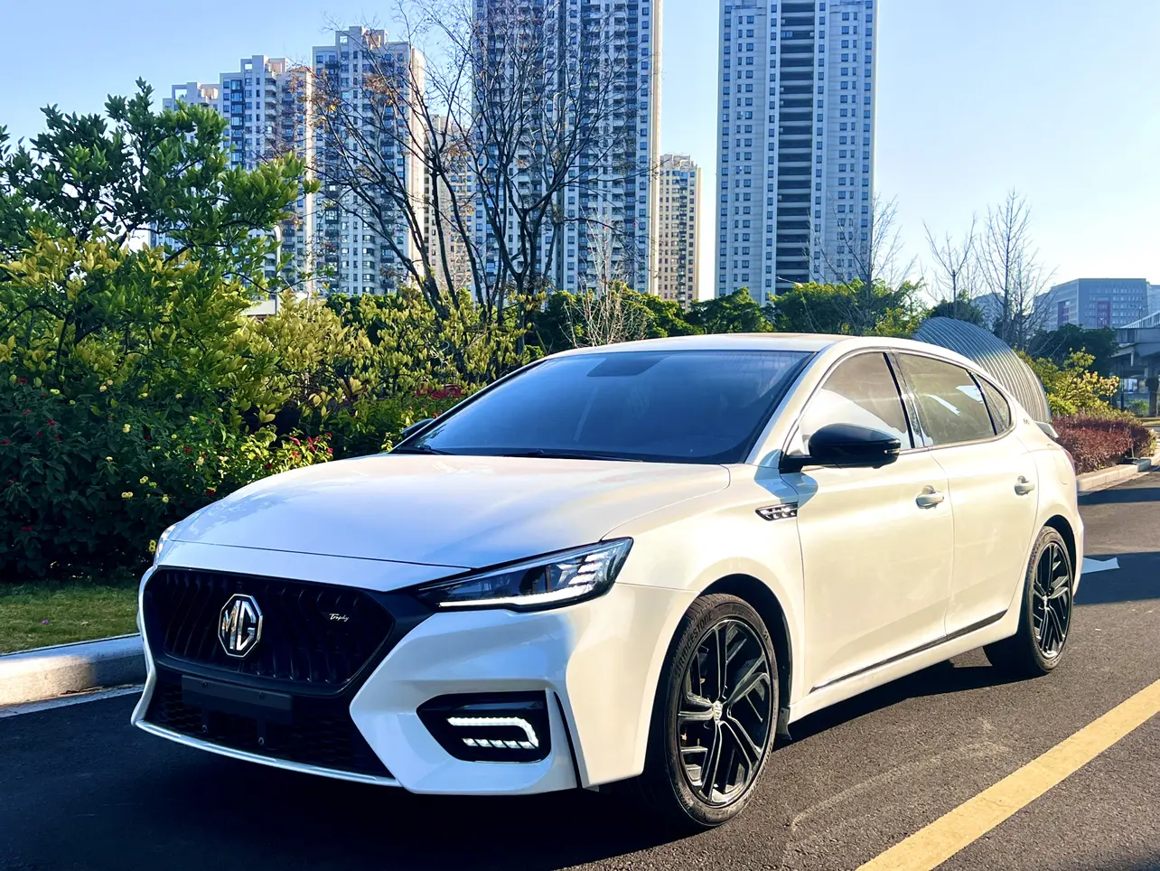 MG 6  из Китая