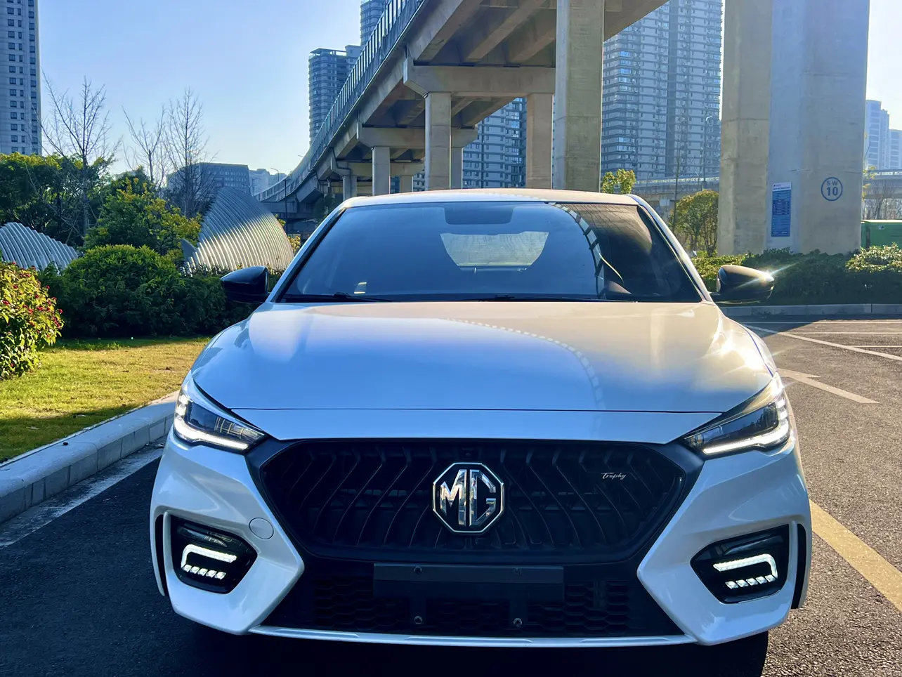 MG 6  из Китая