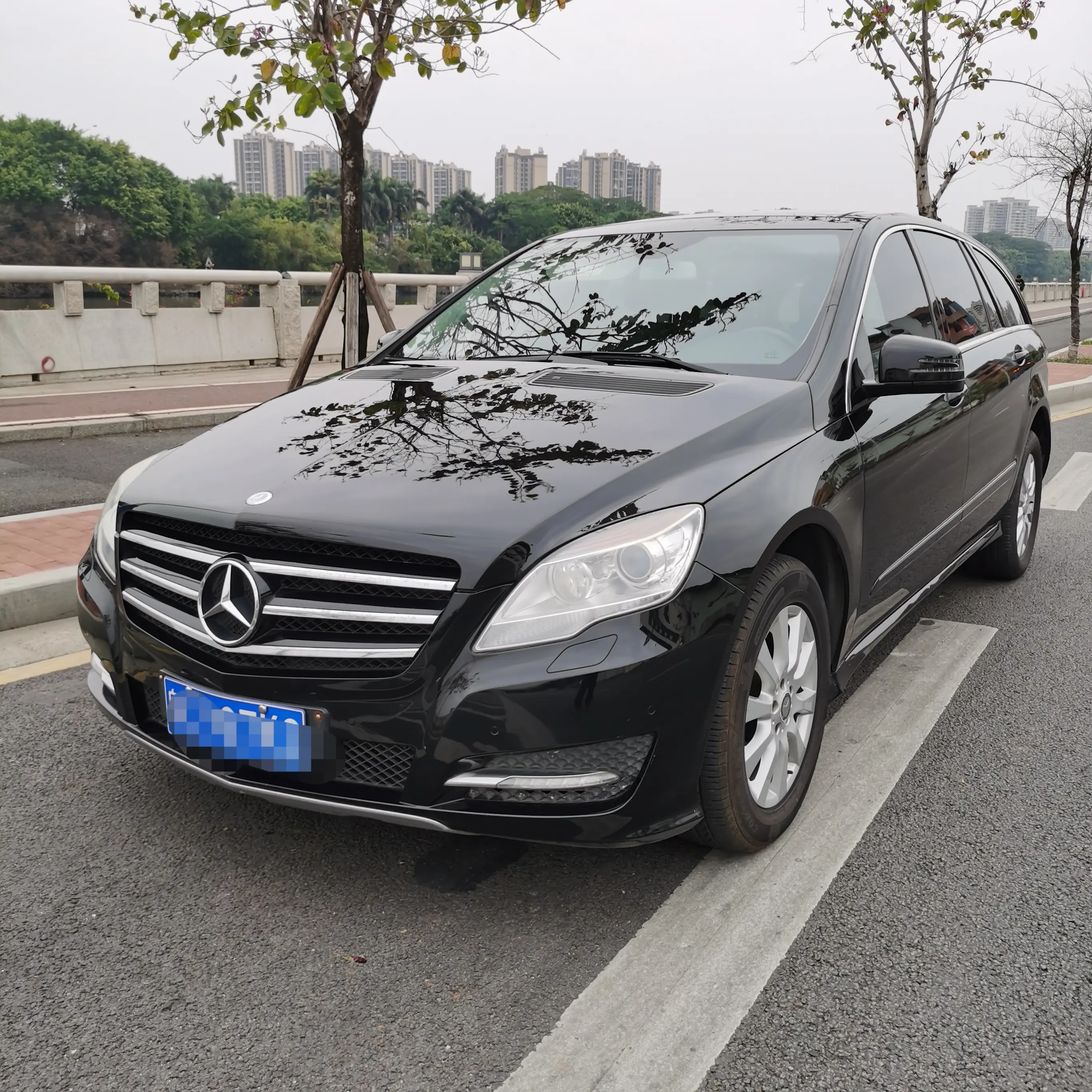 Mercedes-Benz R-Class  из Китая