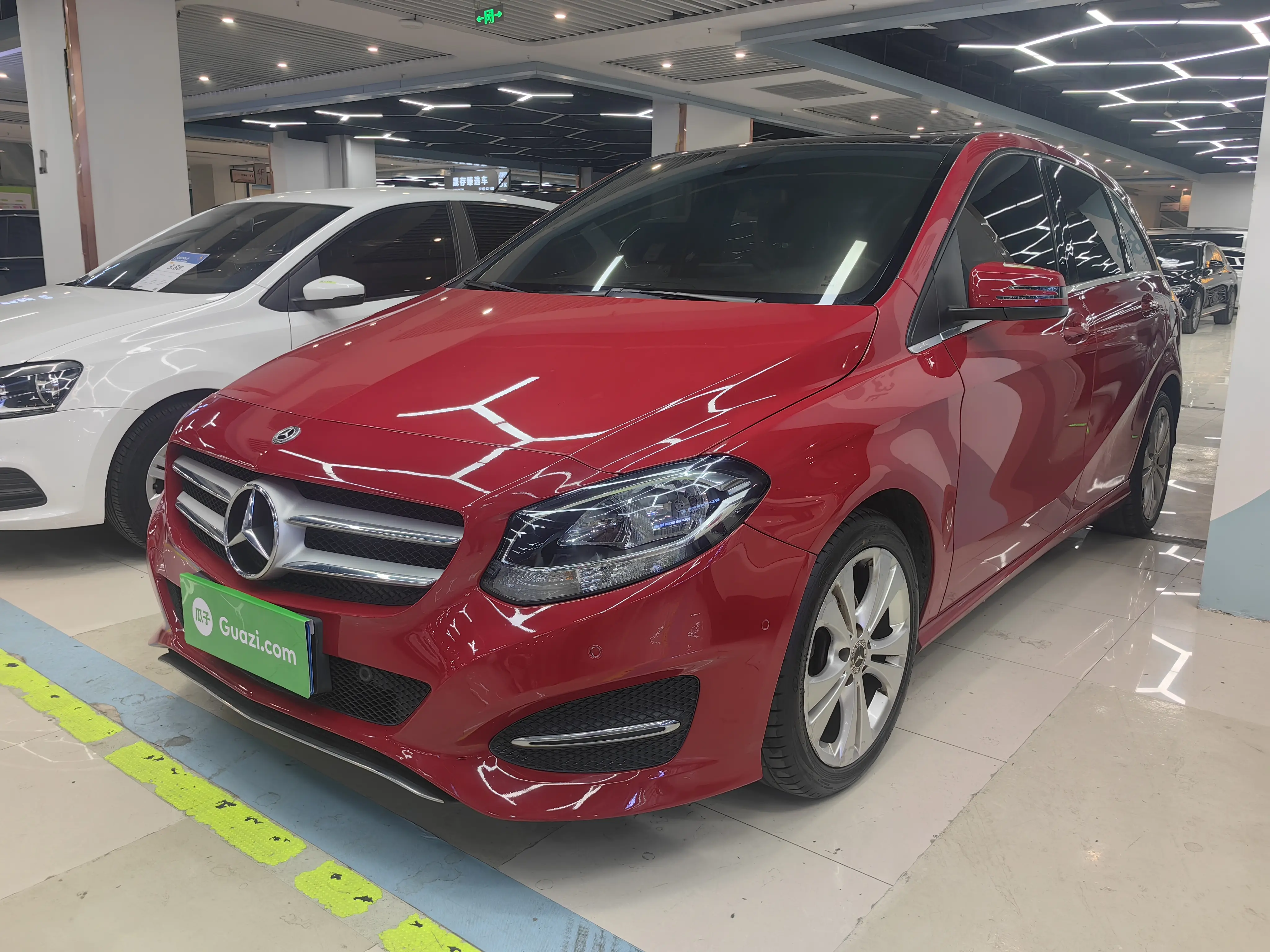 Mercedes-Benz Mercedes Benz B Class  из Китая