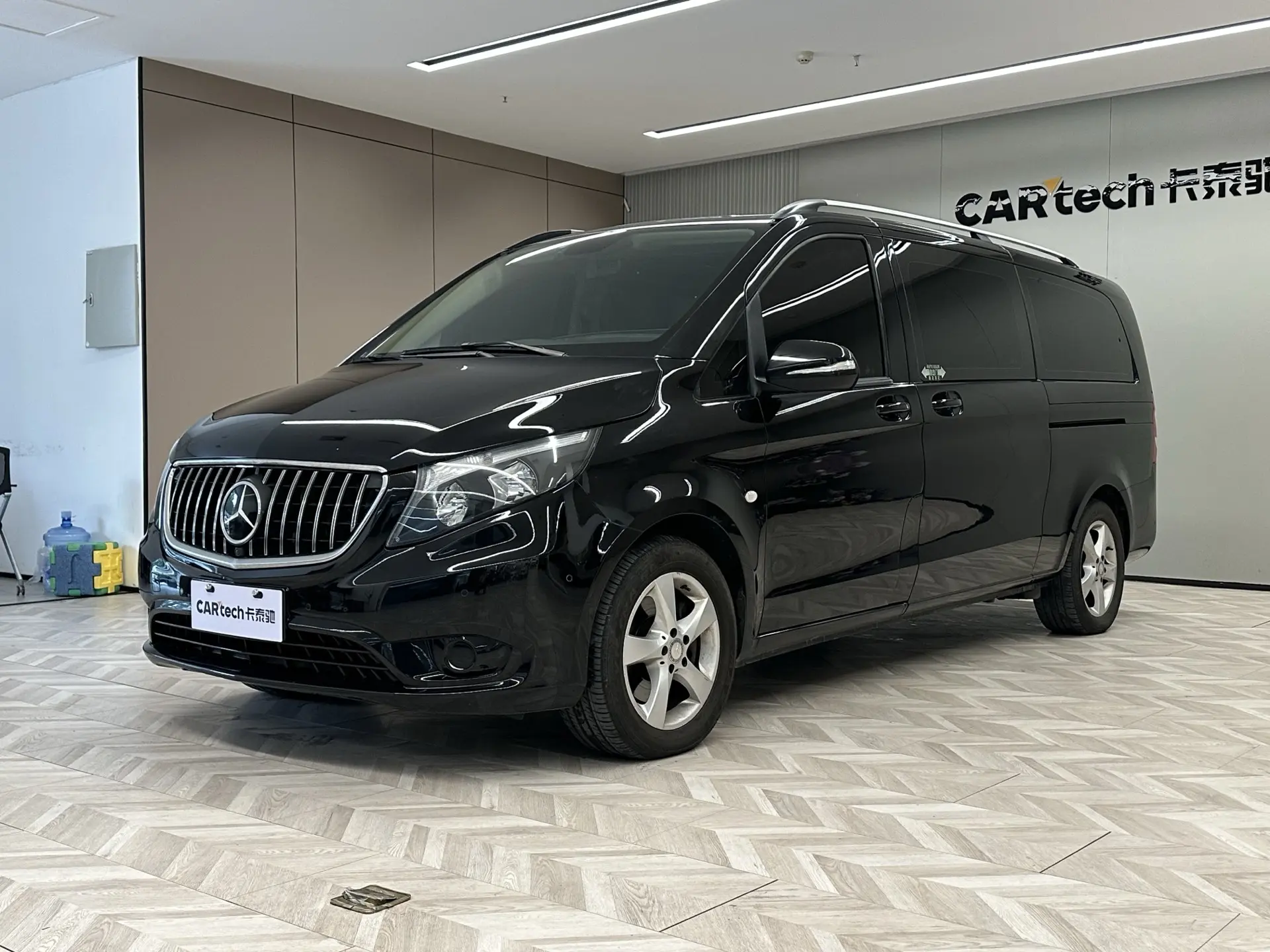 Mercedes-Benz Vito  из Китая