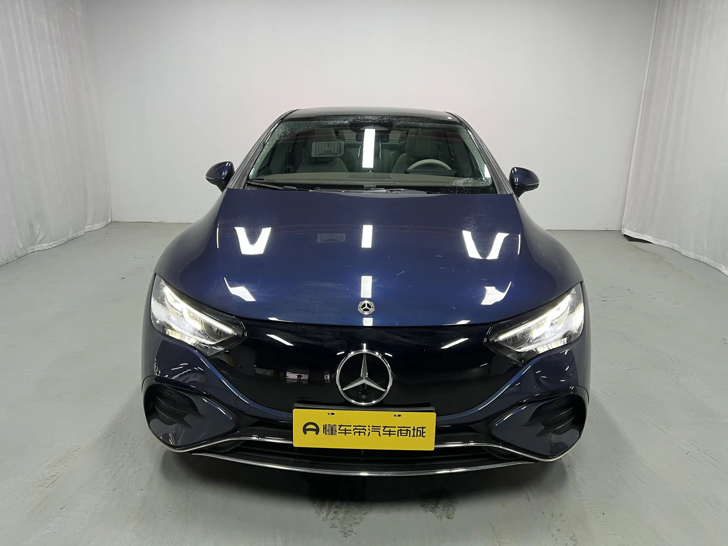 Mercedes-Benz EQE  из Китая