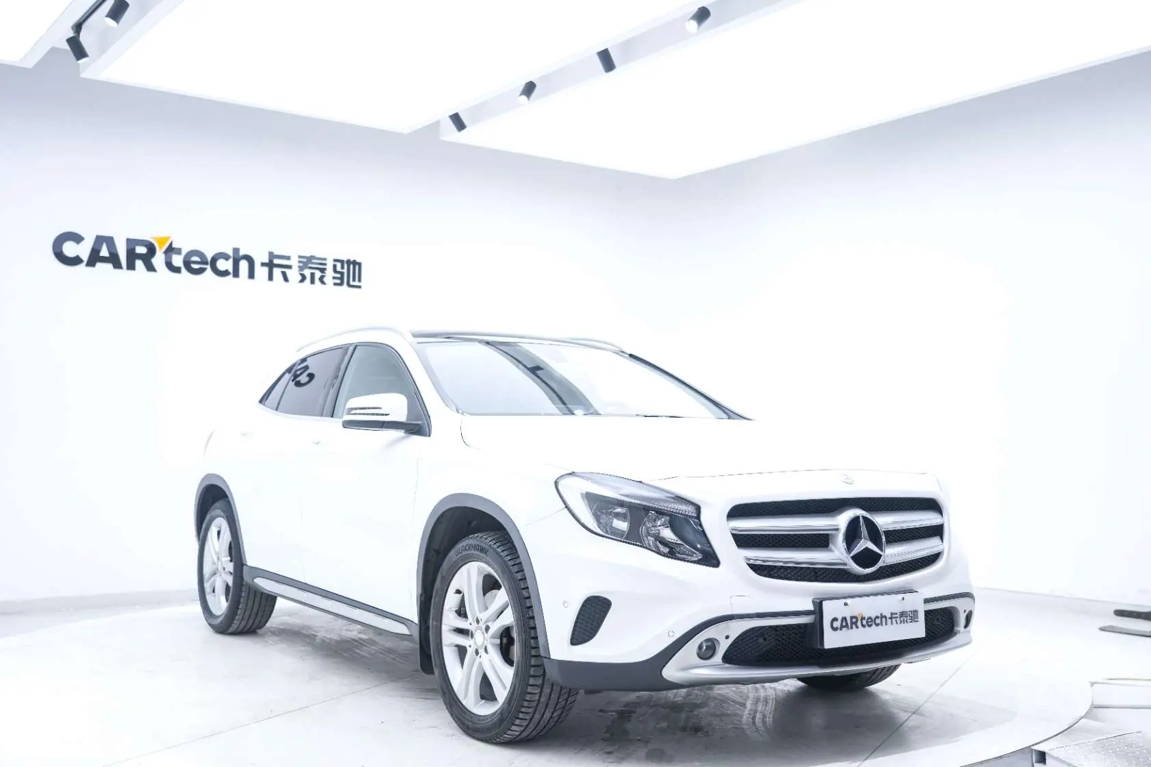 Mercedes-Benz GLA  из Китая