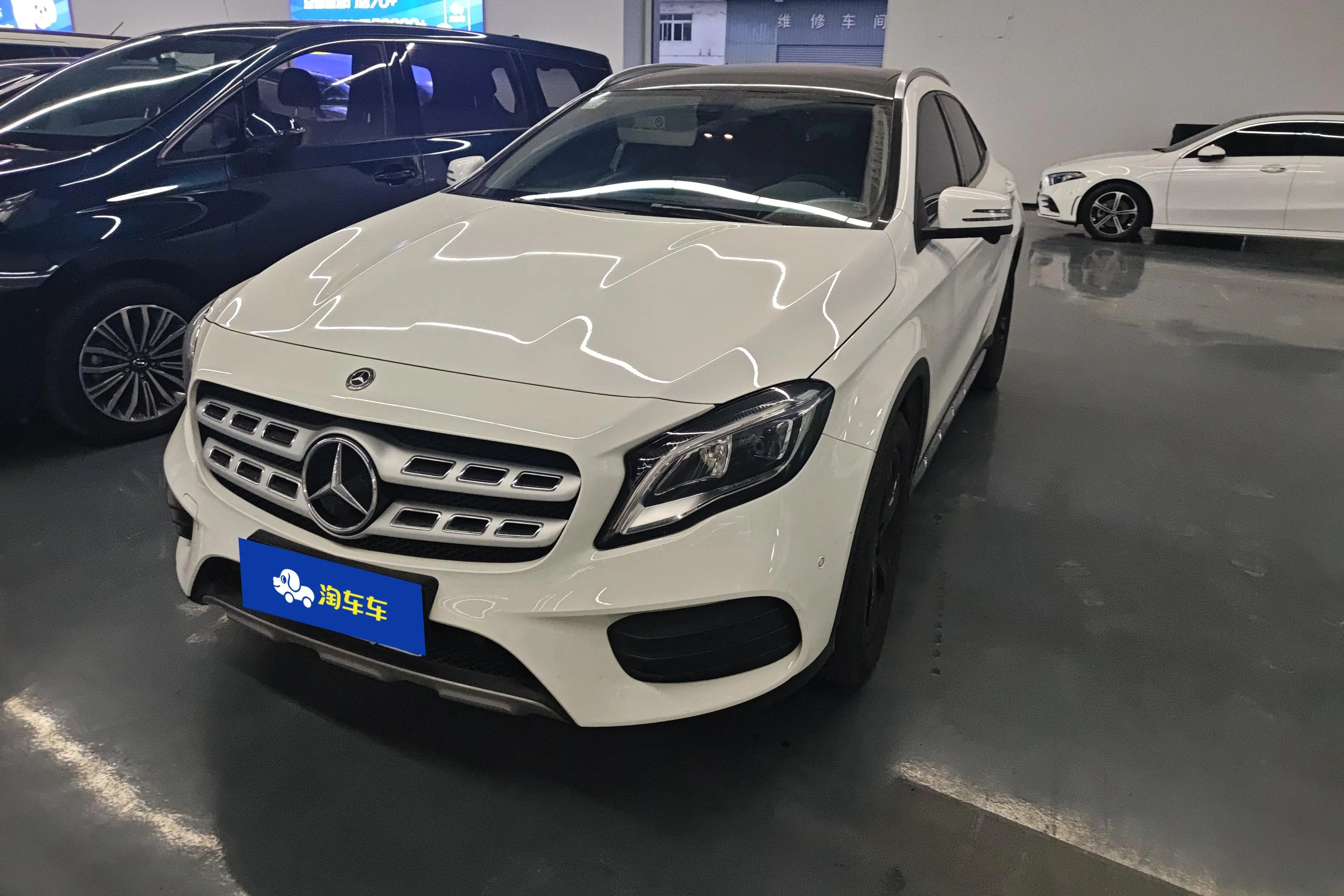 Mercedes-Benz GLA  из Китая