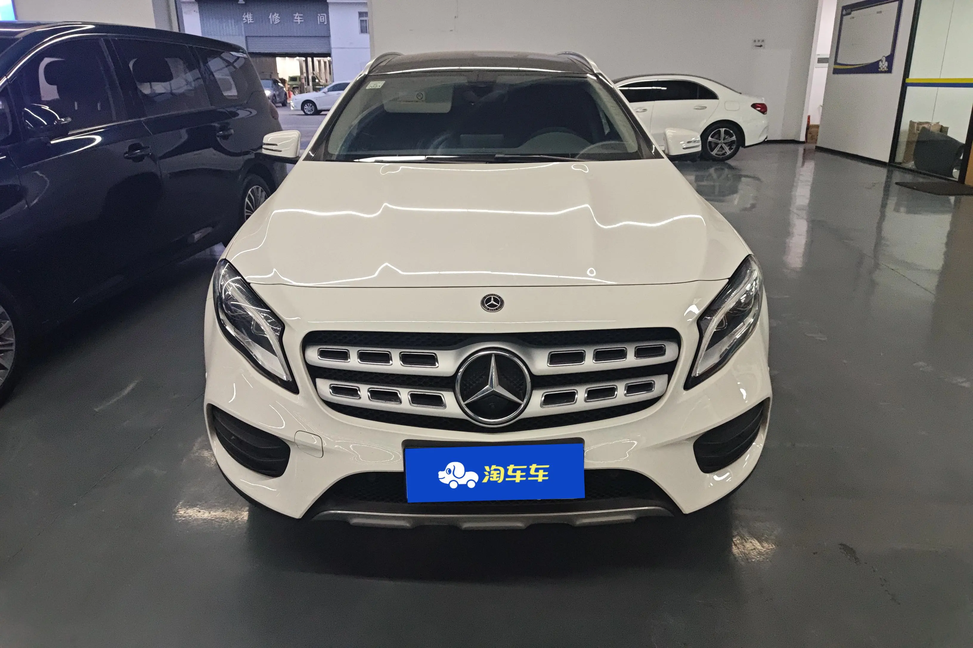 Mercedes-Benz GLA  из Китая