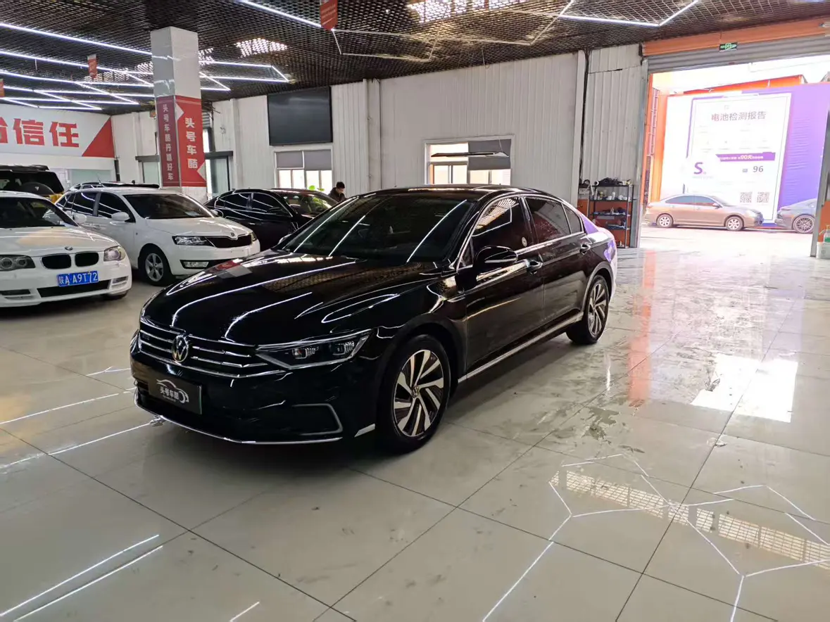 Volkswagen Magotan PHEV  из Китая