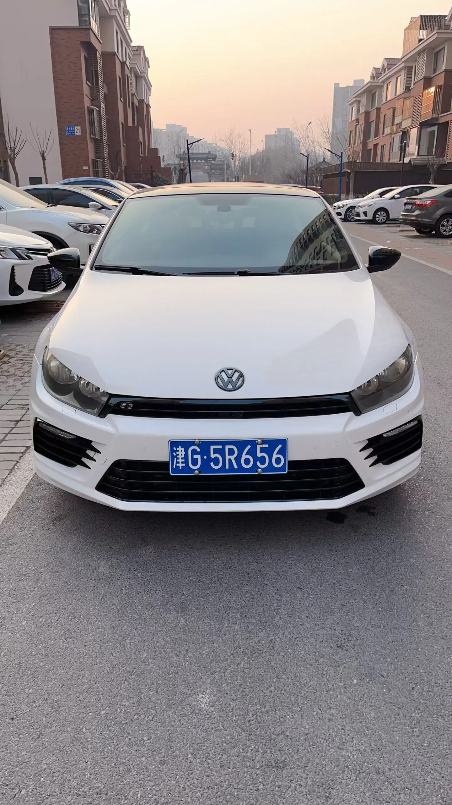 Volkswagen Scirocco  из Китая