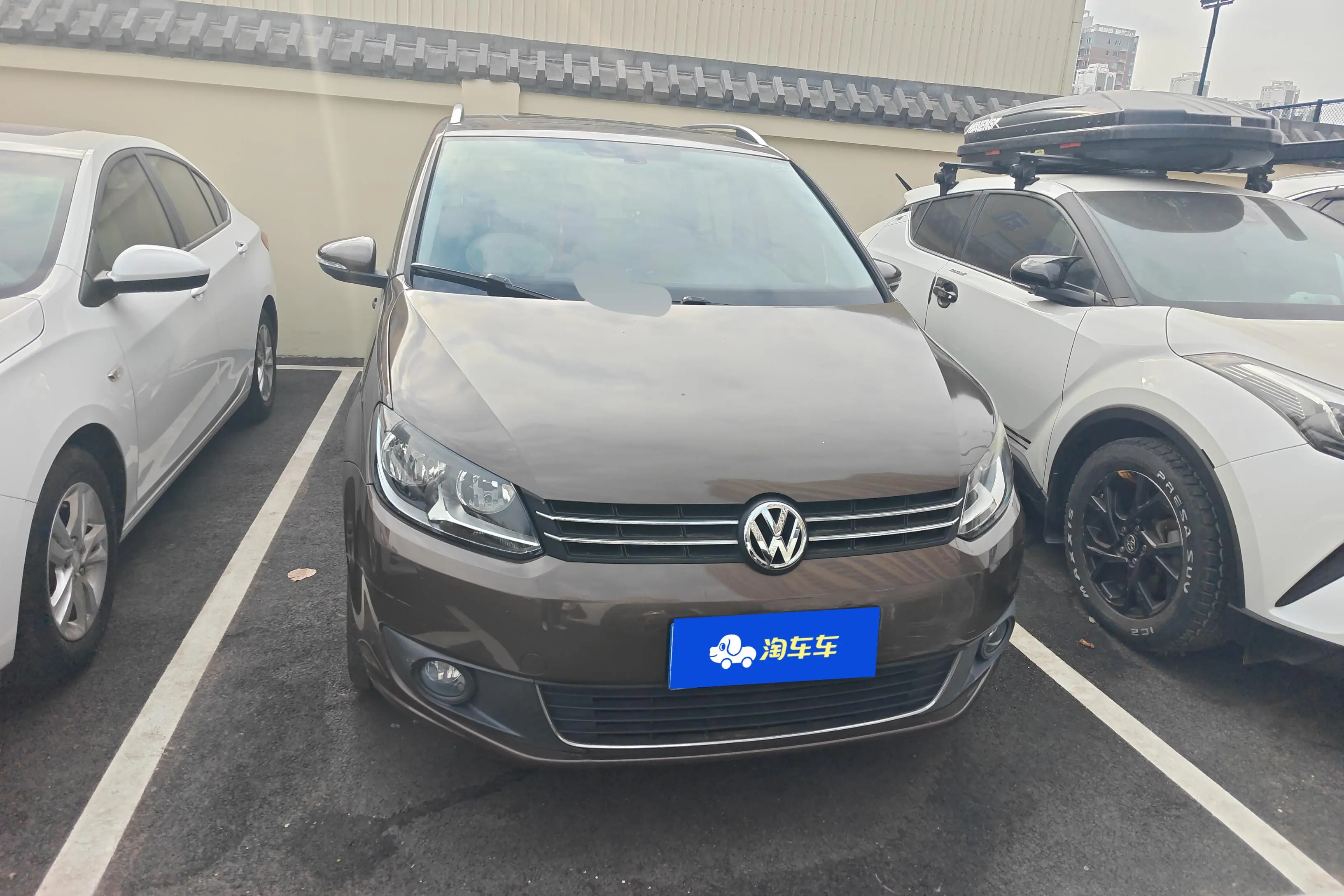 Volkswagen Touran  из Китая