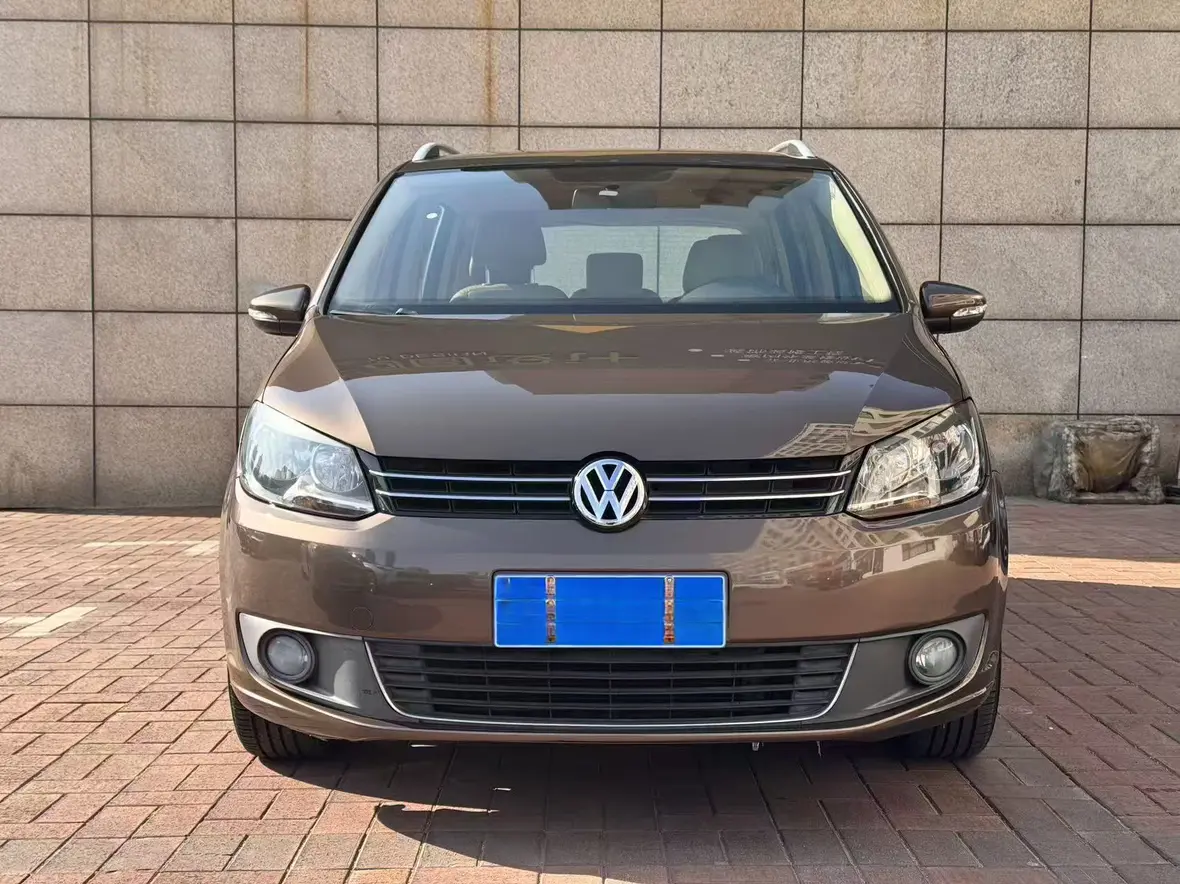 Volkswagen Touran  из Китая