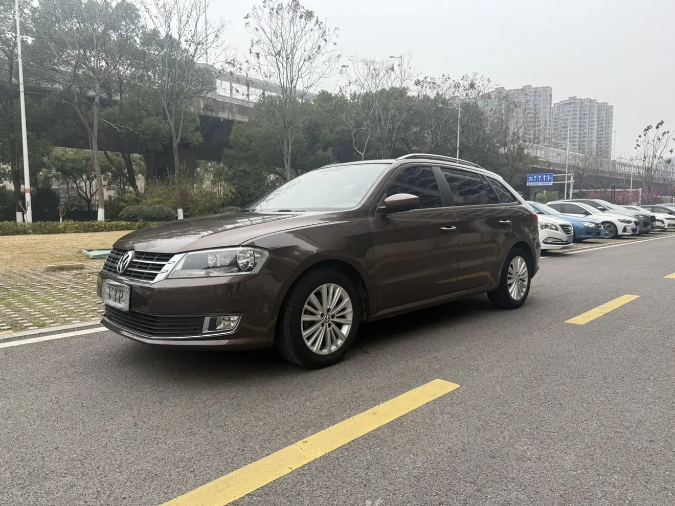 Volkswagen Langxing  из Китая