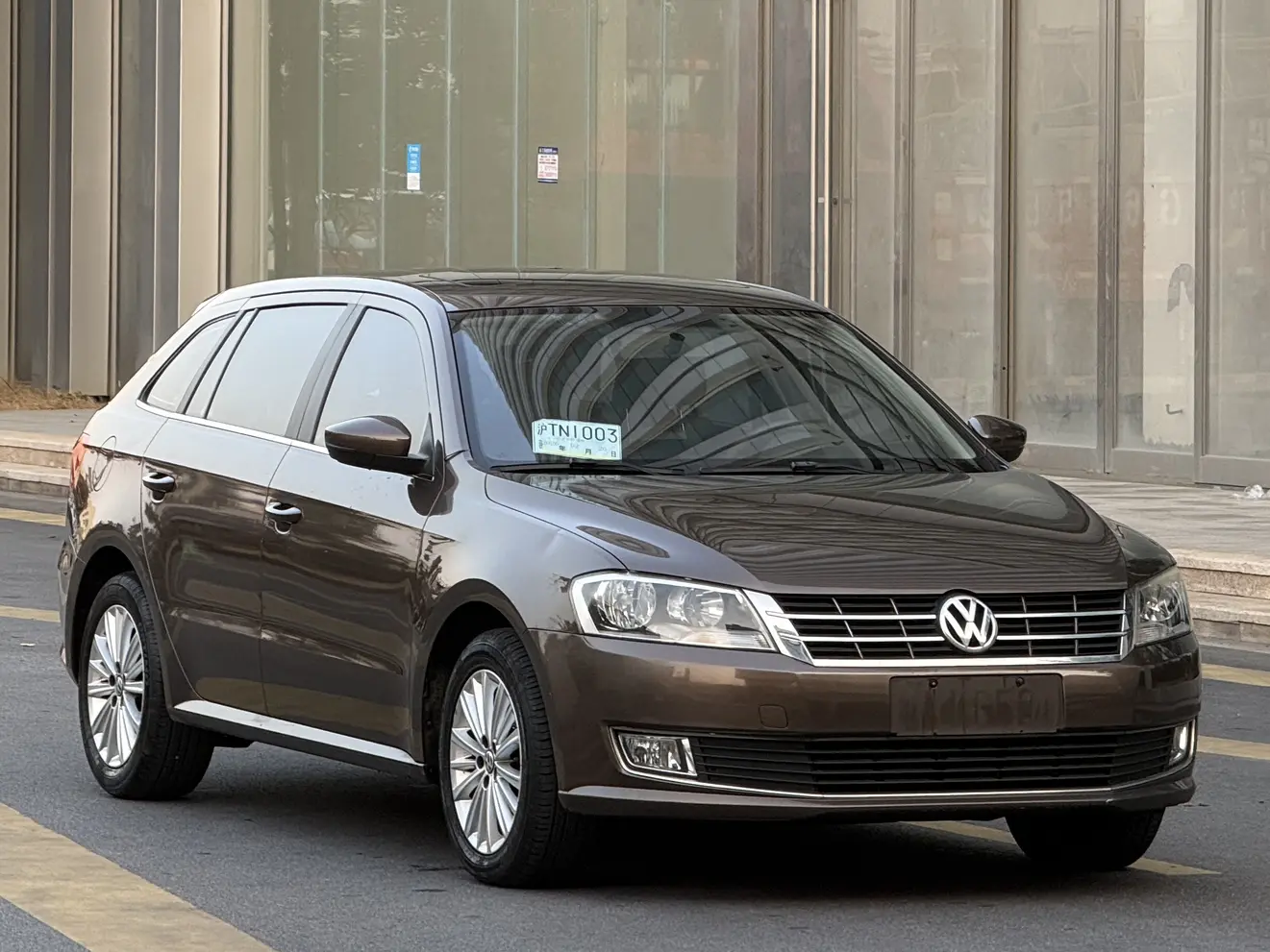 Volkswagen Langxing  из Китая