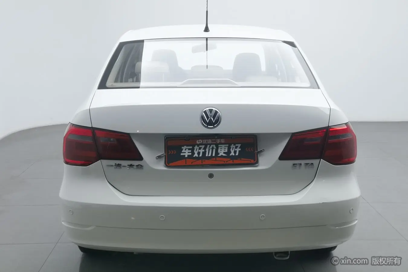 Volkswagen Jetta  из Китая