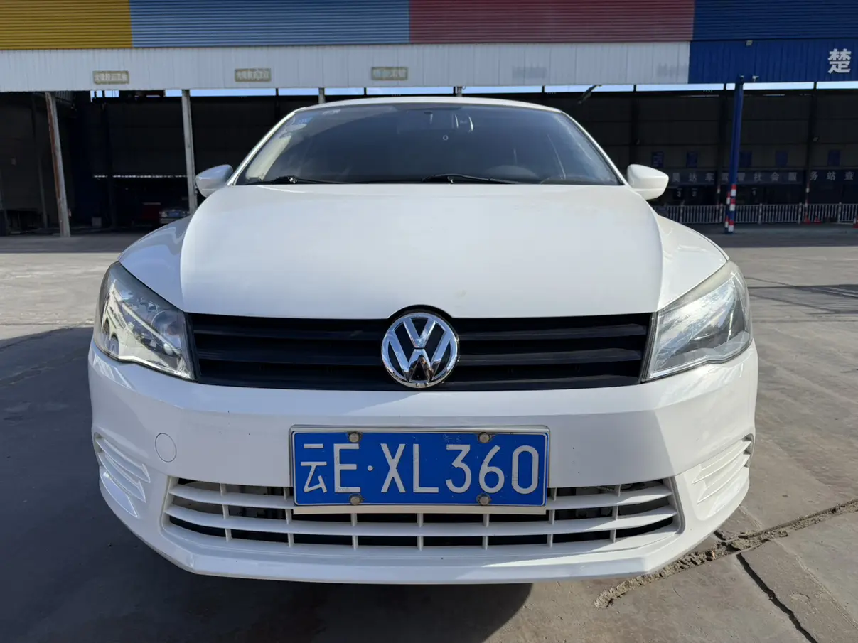 Volkswagen Jetta  из Китая