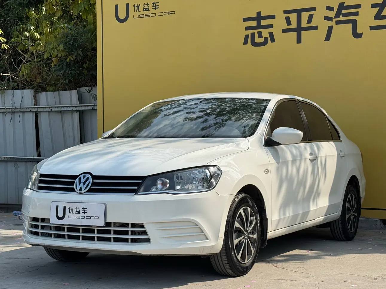 Volkswagen Jetta  из Китая