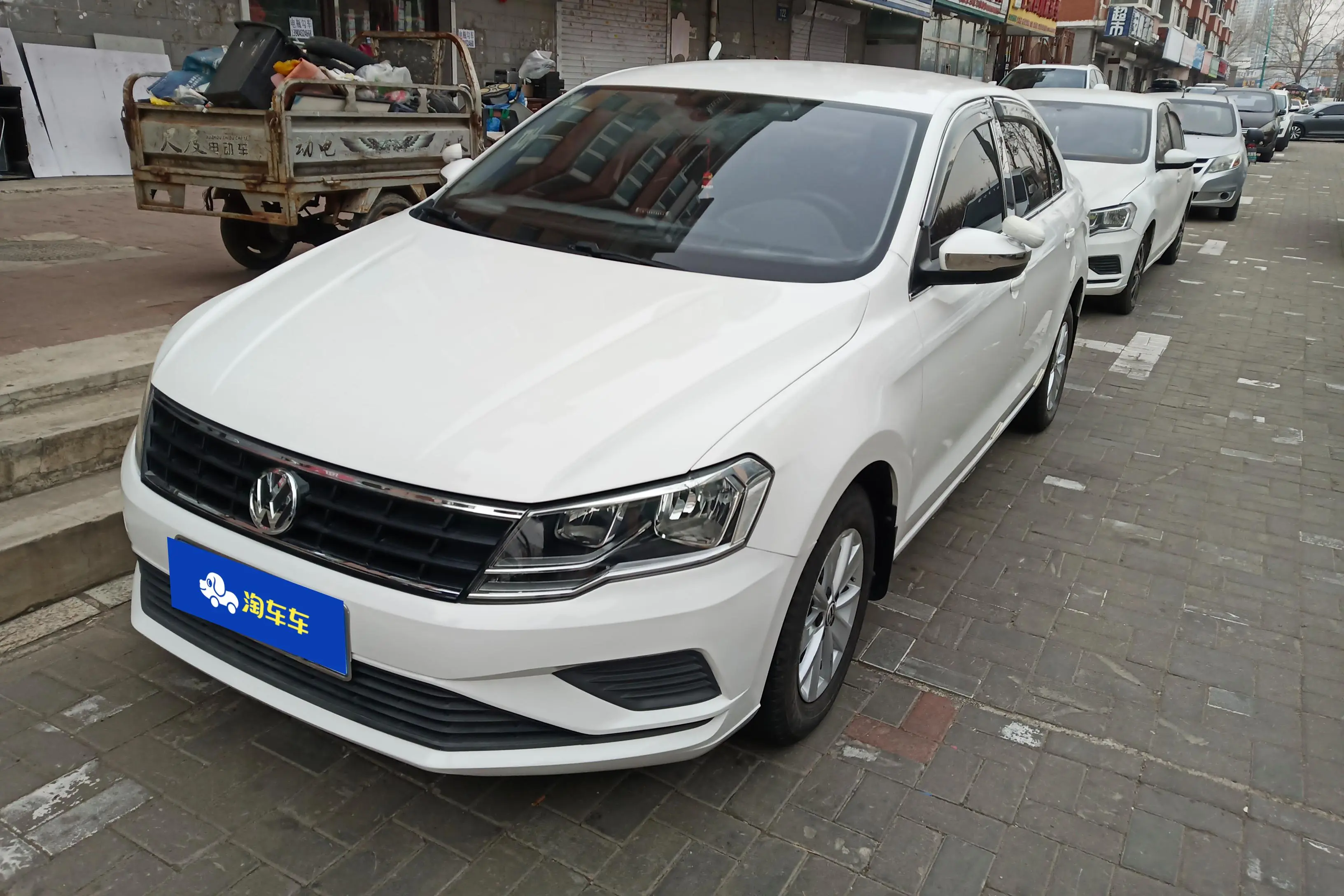 Volkswagen Jetta  из Китая