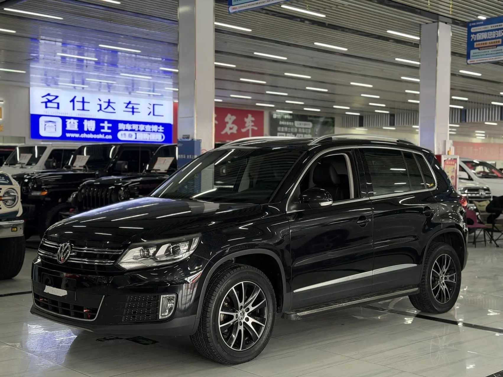Volkswagen Tiguan  из Китая