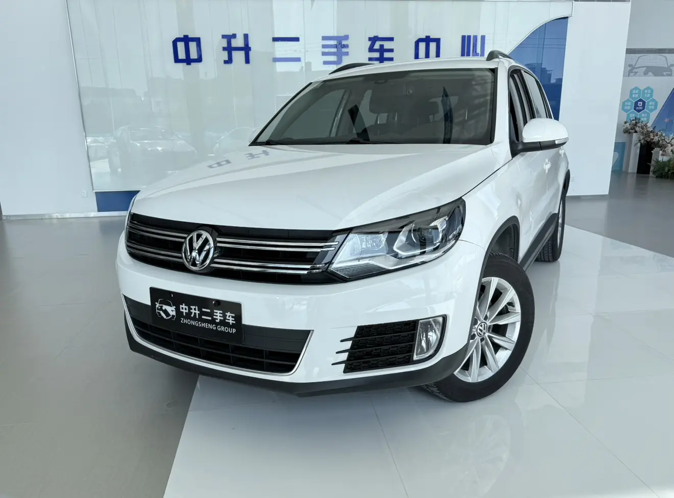 Volkswagen Tiguan  из Китая