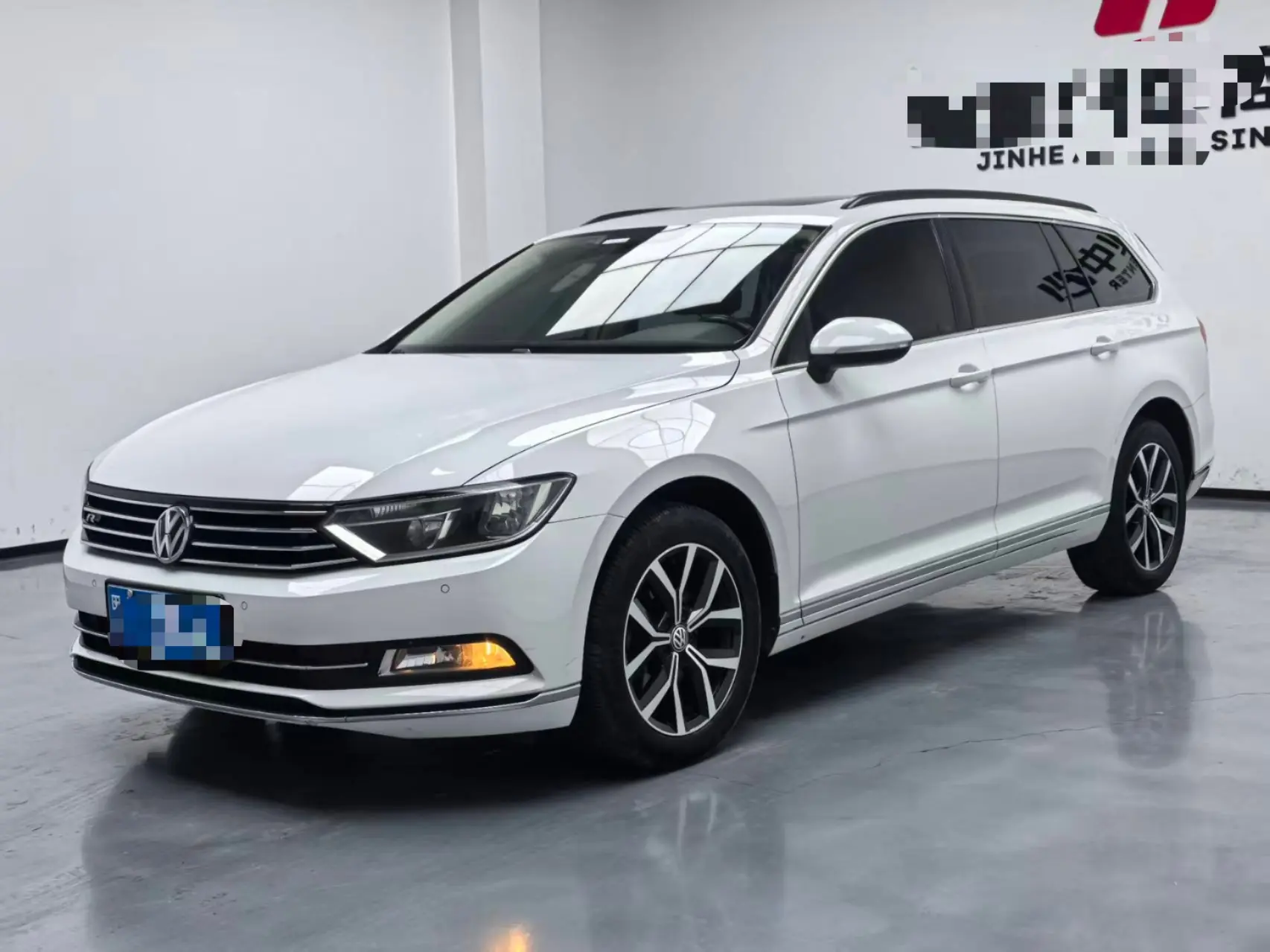 Volkswagen Wei Lan  из Китая
