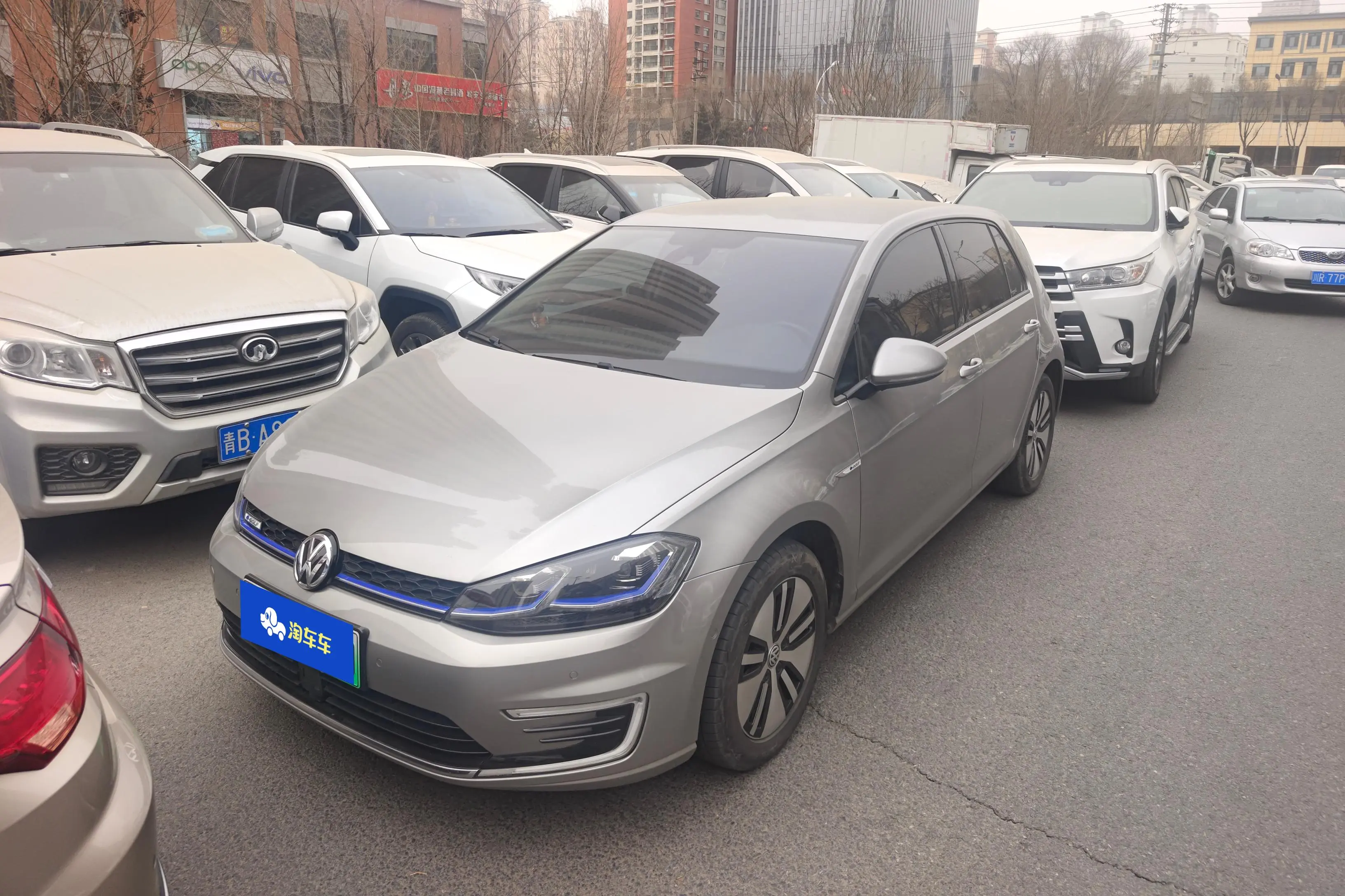 Volkswagen E-Golf  из Китая