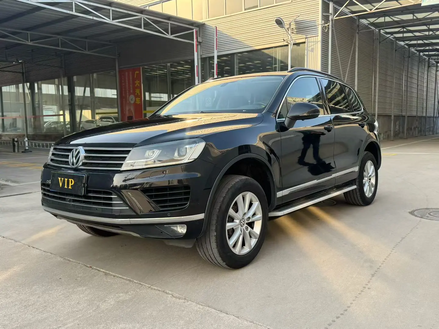 Volkswagen Touareg  из Китая
