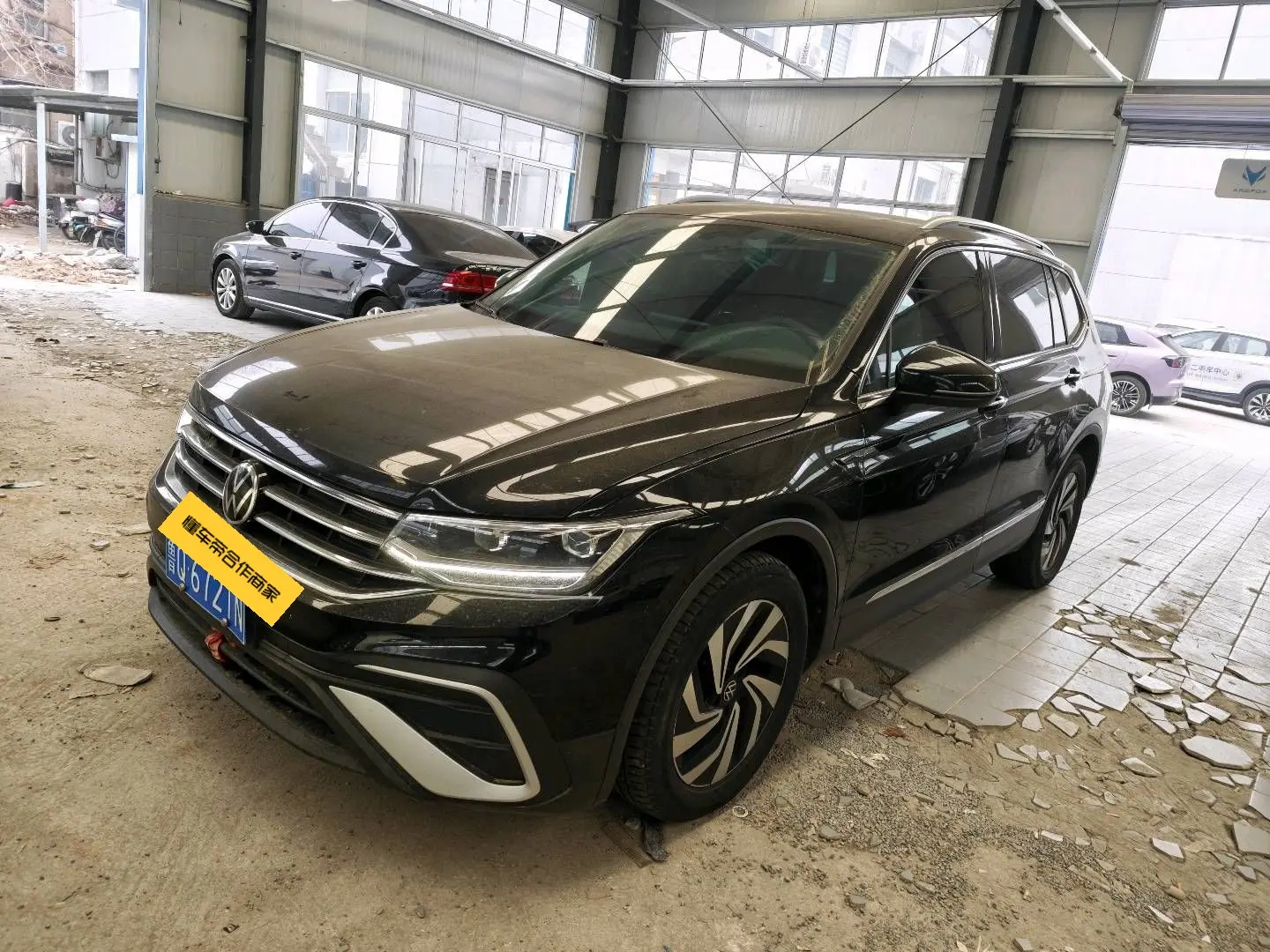 Volkswagen Tiguan L  из Китая