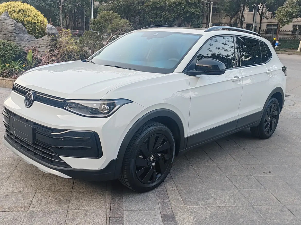 Volkswagen Tharu  из Китая