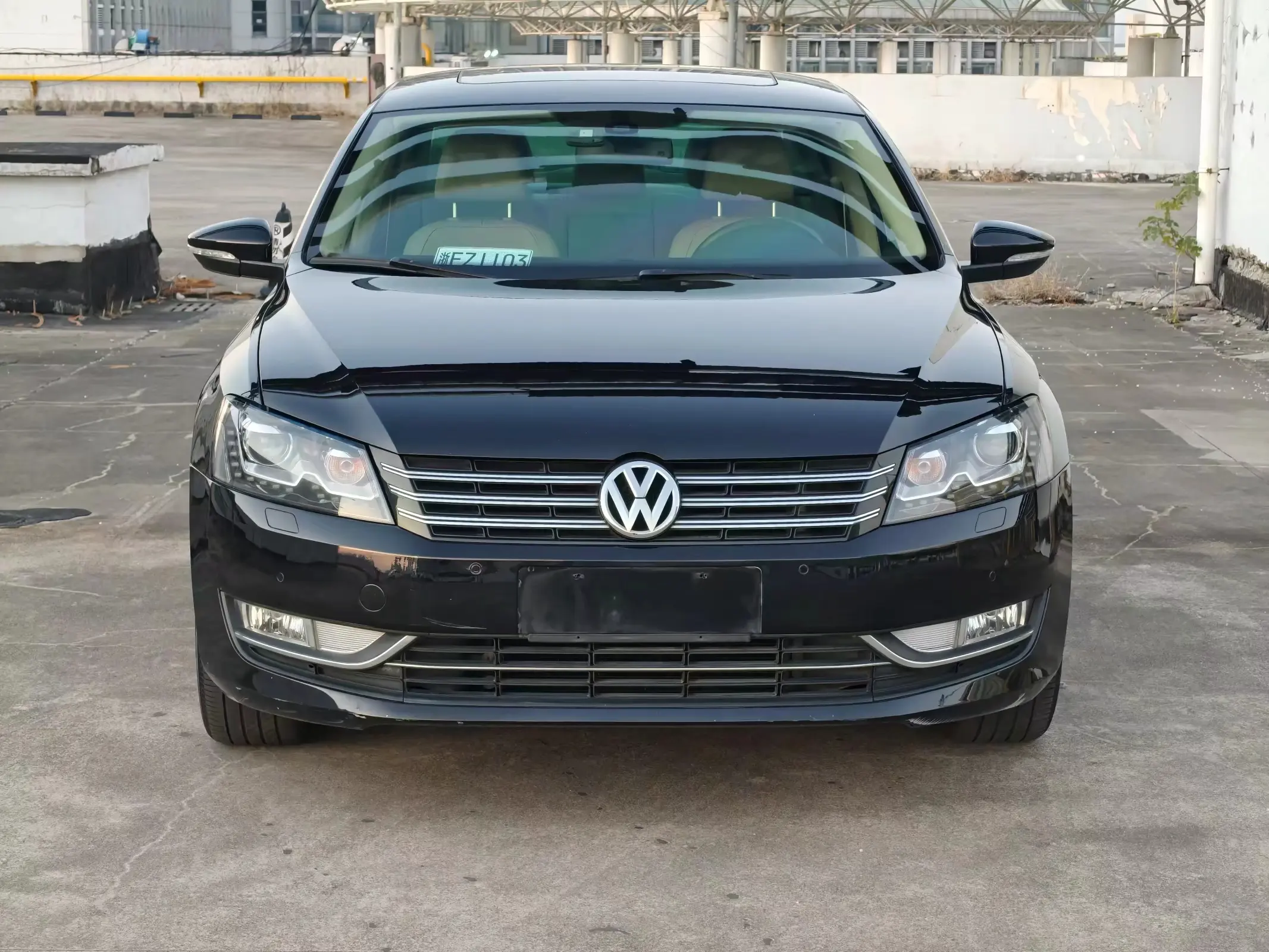 Volkswagen Passat  из Китая